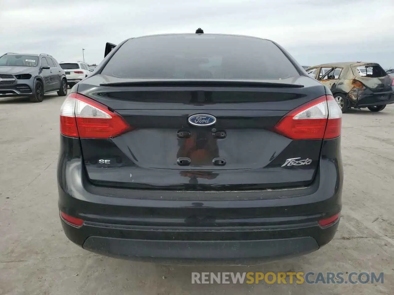 6 Photograph of a damaged car 3FADP4BJ5KM144370 FORD FIESTA 2019