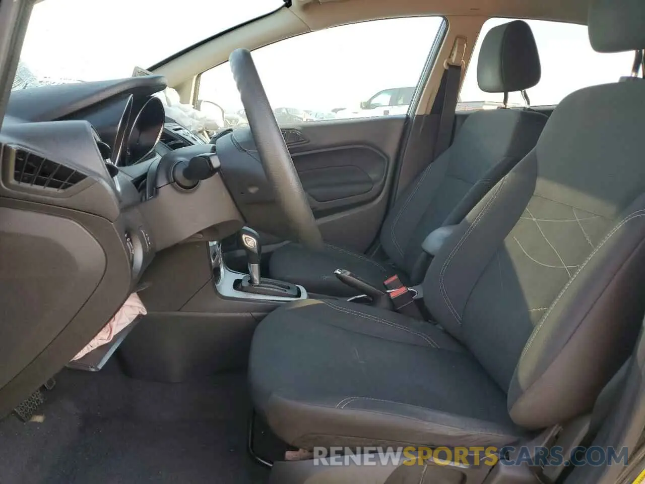 7 Photograph of a damaged car 3FADP4BJ5KM161797 FORD FIESTA 2019