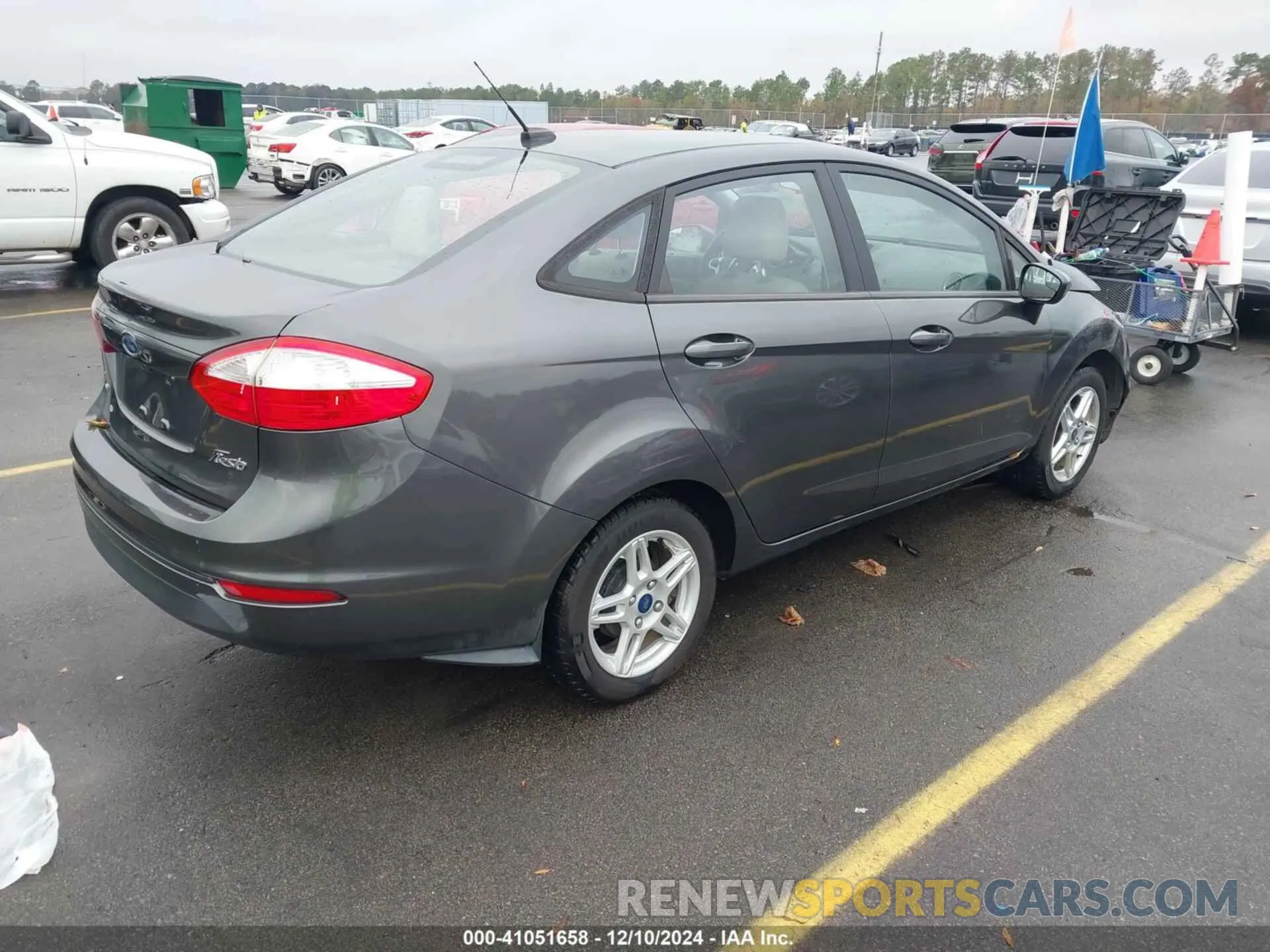 4 Photograph of a damaged car 3FADP4BJ6KM144300 FORD FIESTA 2019