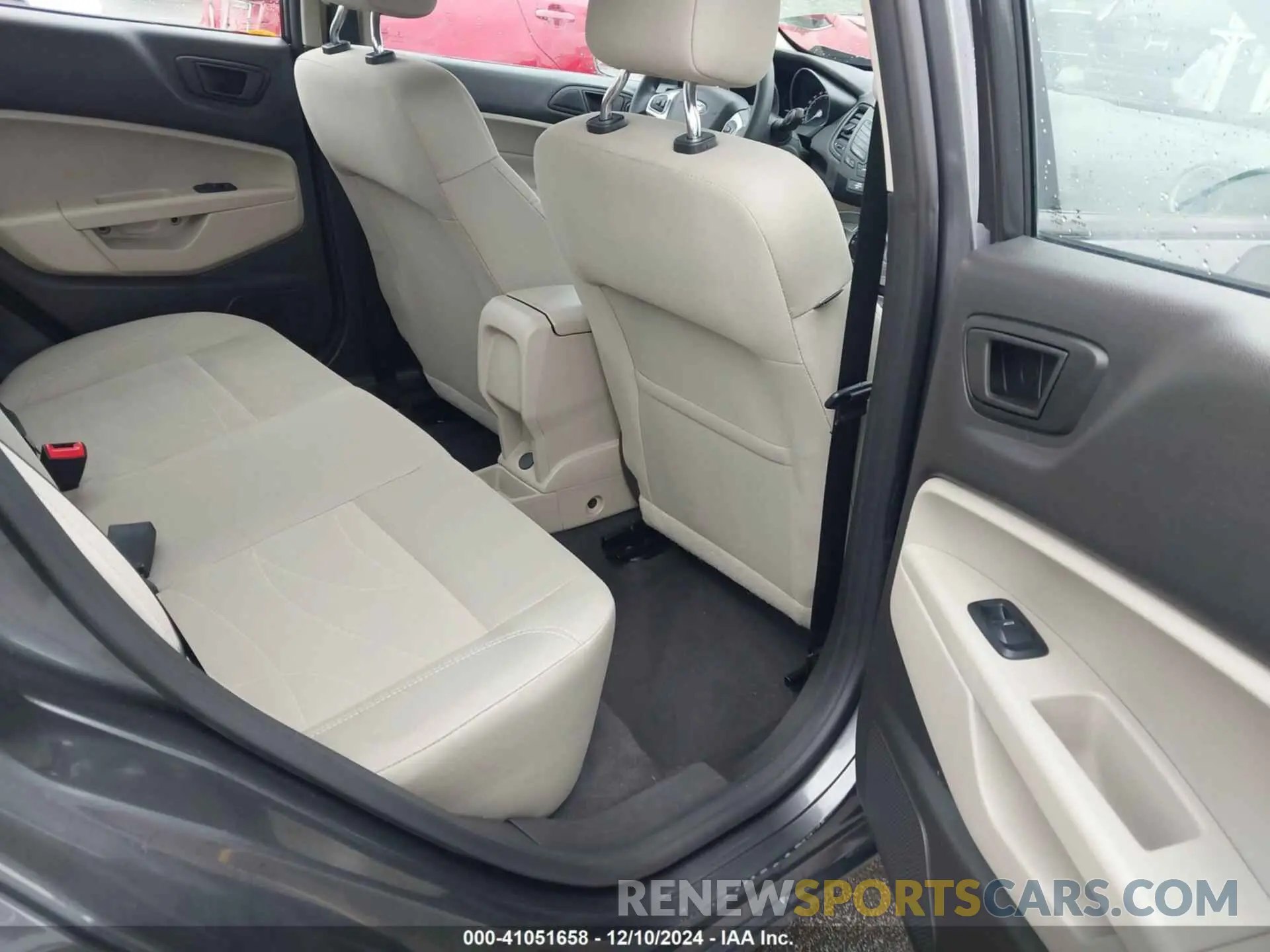 8 Photograph of a damaged car 3FADP4BJ6KM144300 FORD FIESTA 2019