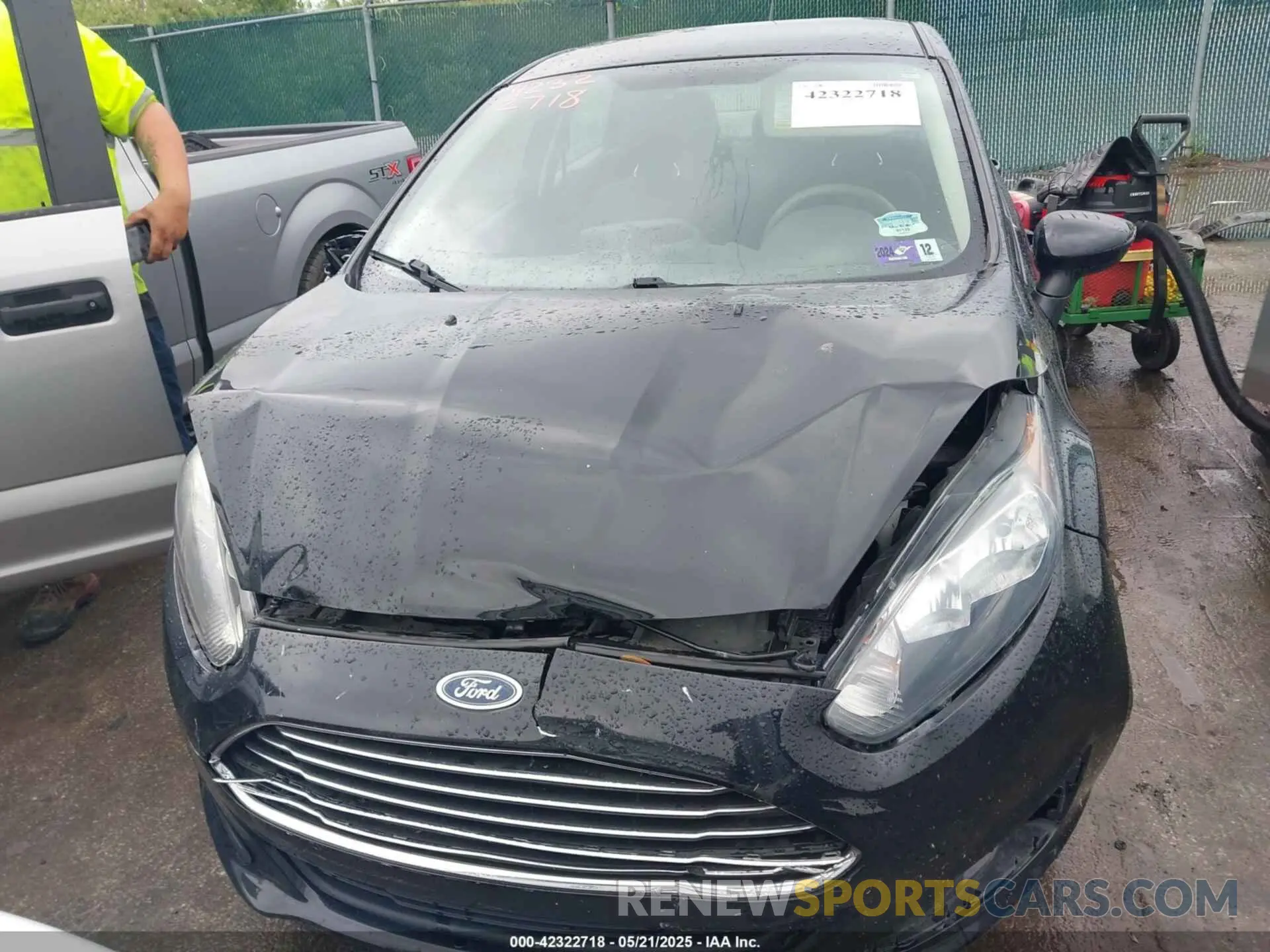 12 Photograph of a damaged car 3FADP4BJ8KM135078 FORD FIESTA 2019