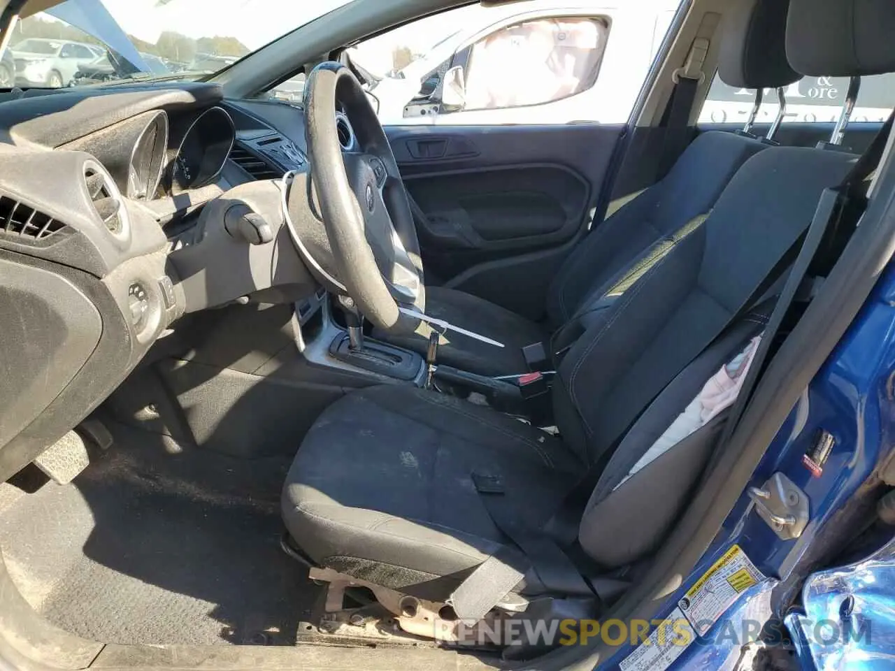 7 Фотография поврежденного автомобиля 3FADP4BJ9KM144310 FORD FIESTA 2019