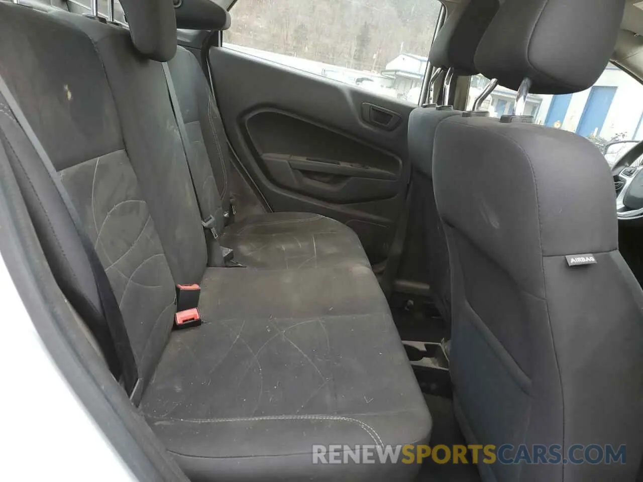 10 Photograph of a damaged car 3FADP4BJ9KM162712 FORD FIESTA 2019