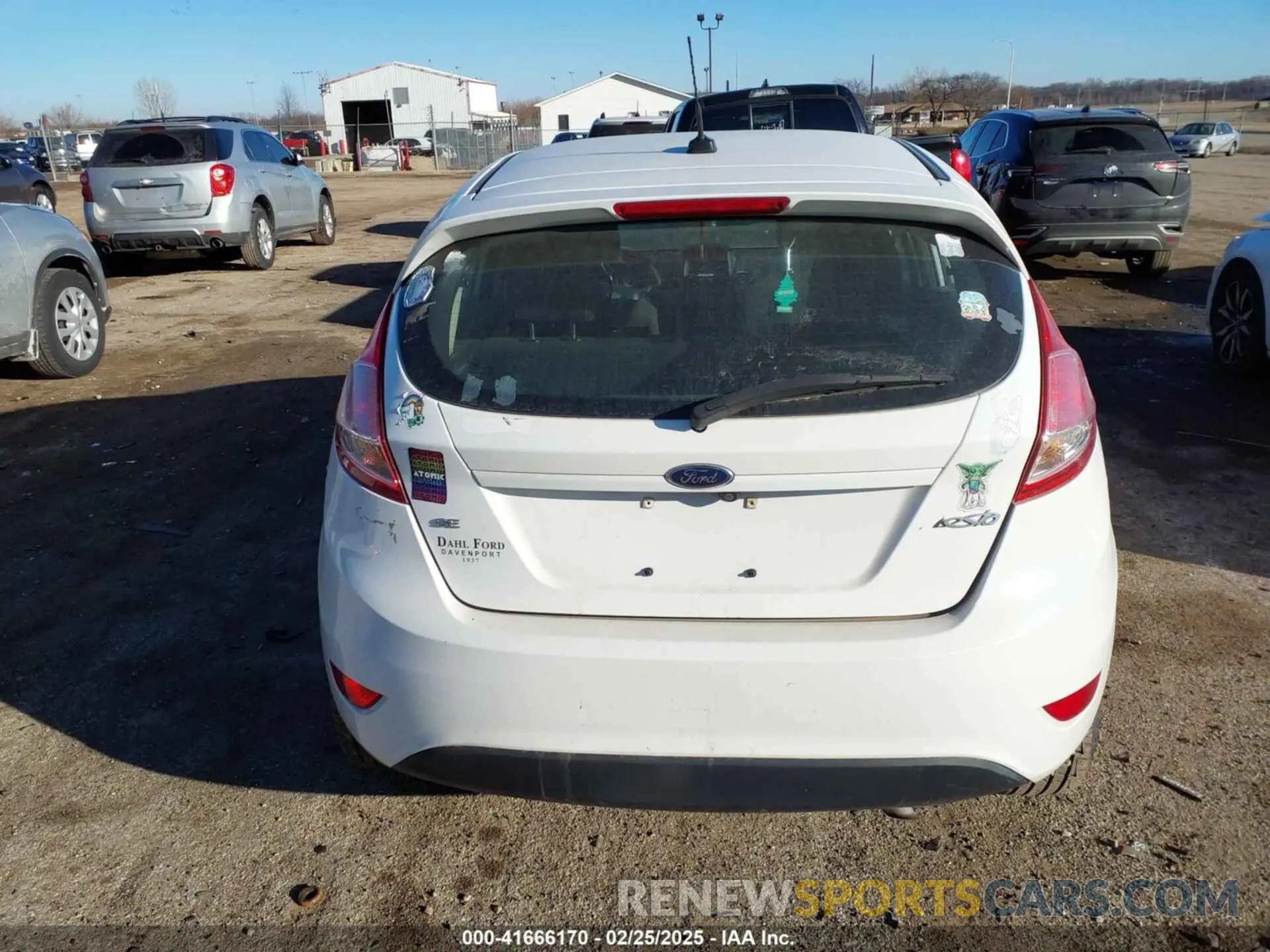 16 Фотография поврежденного автомобиля 3FADP4EJ0KM148306 FORD FIESTA 2019
