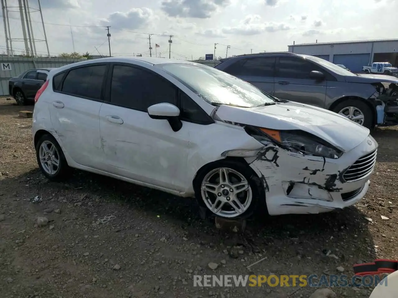 4 Photograph of a damaged car 3FADP4EJ0KM155367 FORD FIESTA 2019