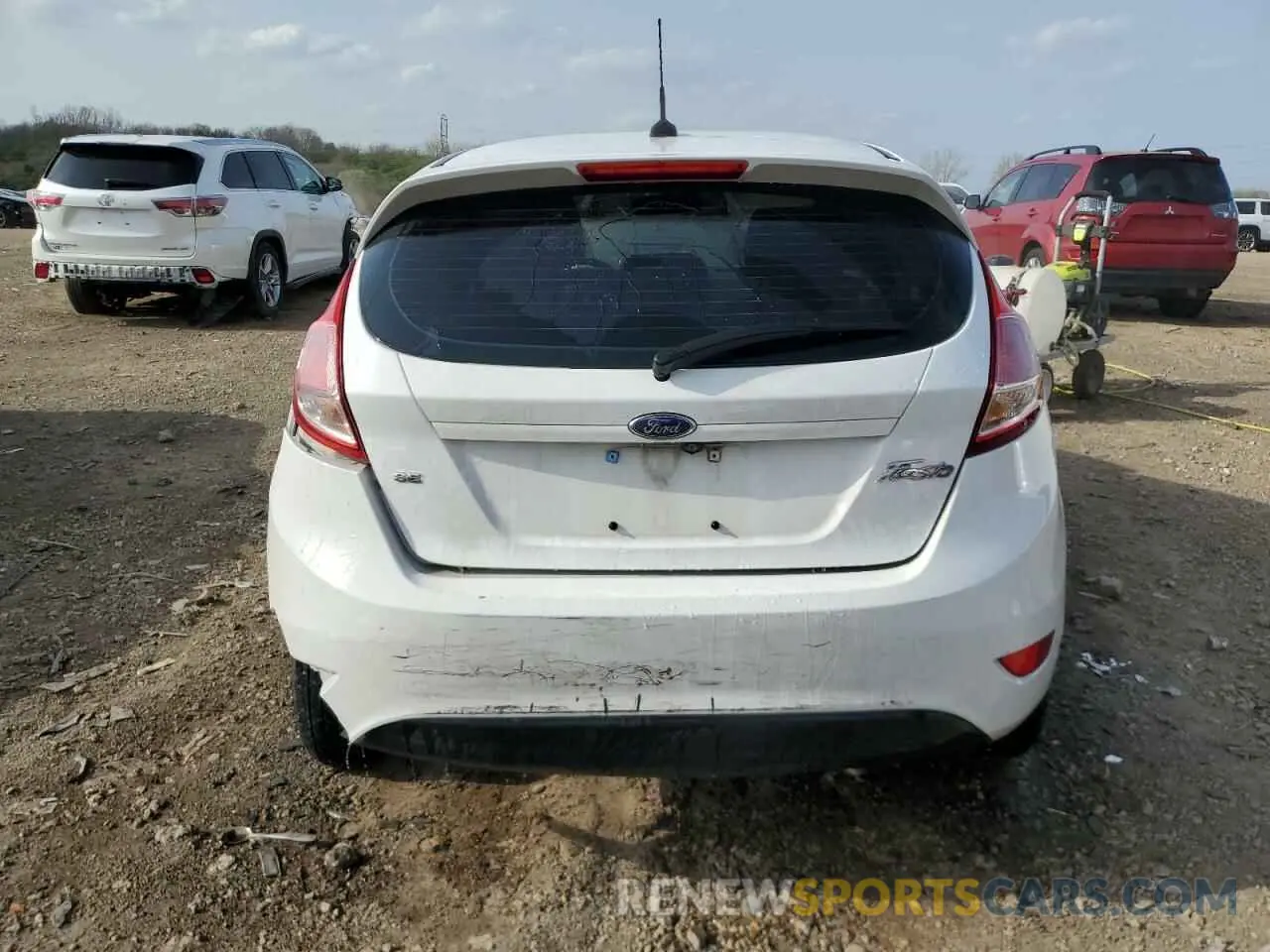 6 Photograph of a damaged car 3FADP4EJ0KM155367 FORD FIESTA 2019