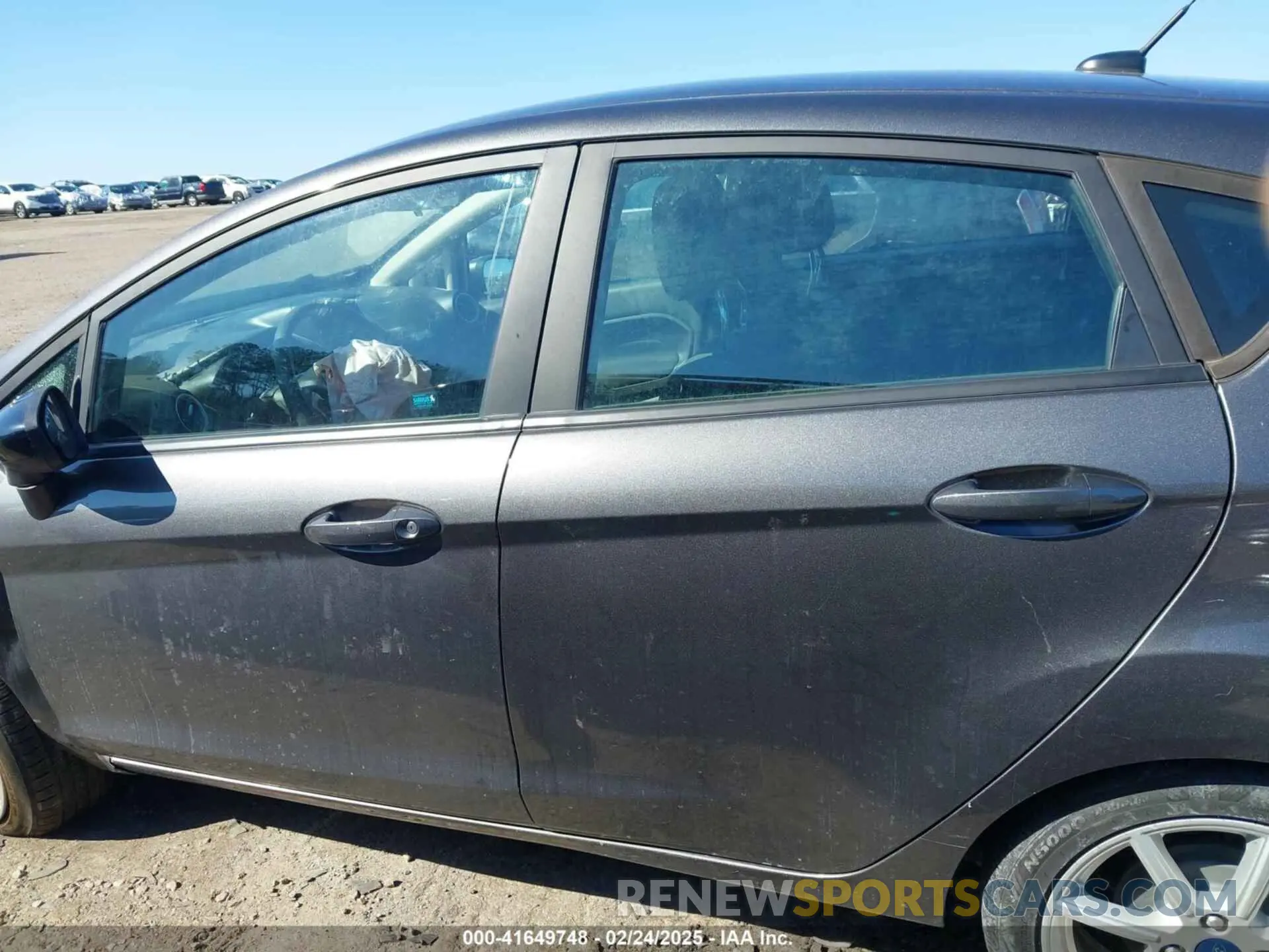 14 Фотография поврежденного автомобиля 3FADP4EJ1KM105769 FORD FIESTA 2019