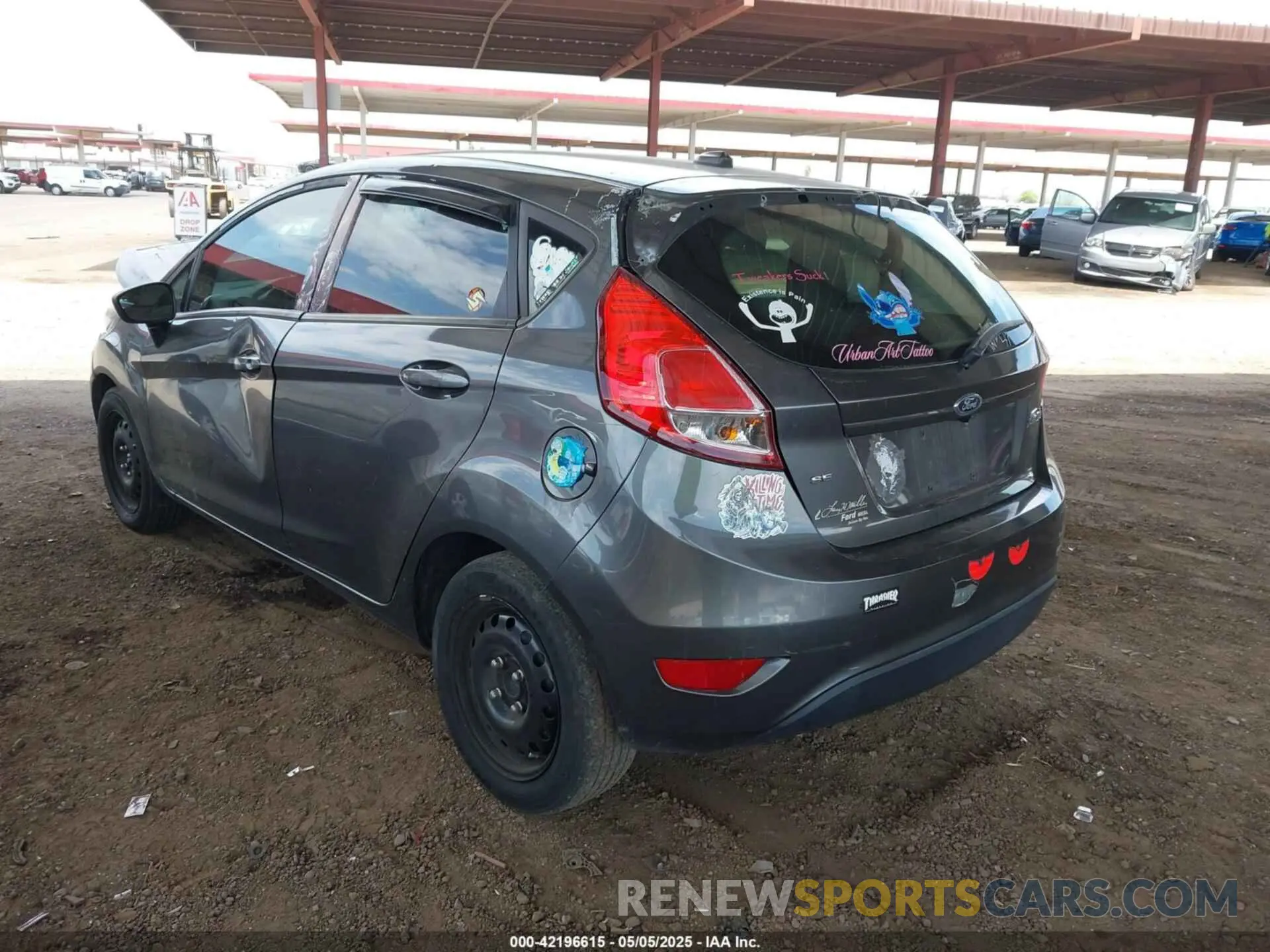 3 Фотография поврежденного автомобиля 3FADP4EJ1KM142577 FORD FIESTA 2019