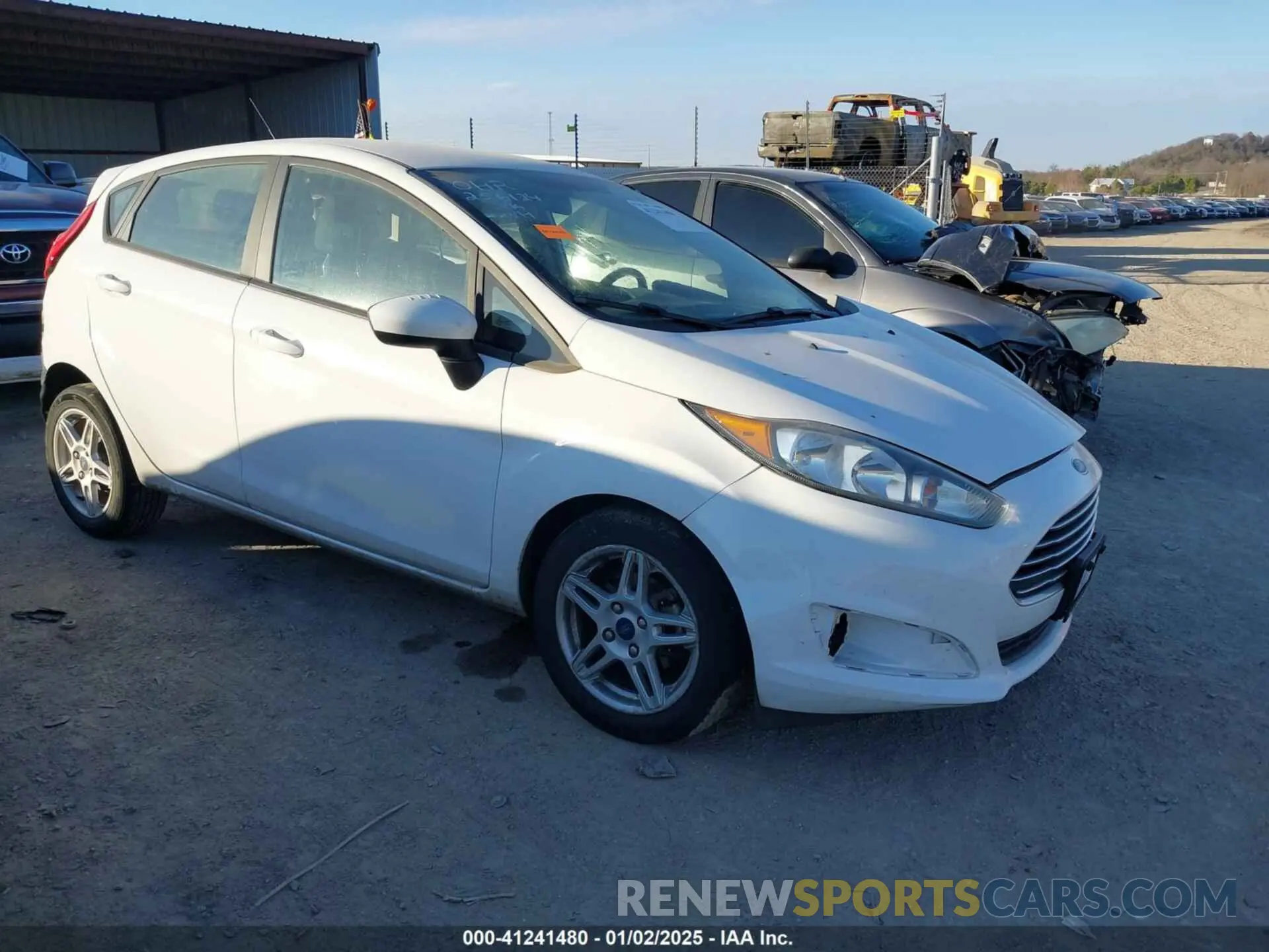 1 Photograph of a damaged car 3FADP4EJ1KM156883 FORD FIESTA 2019