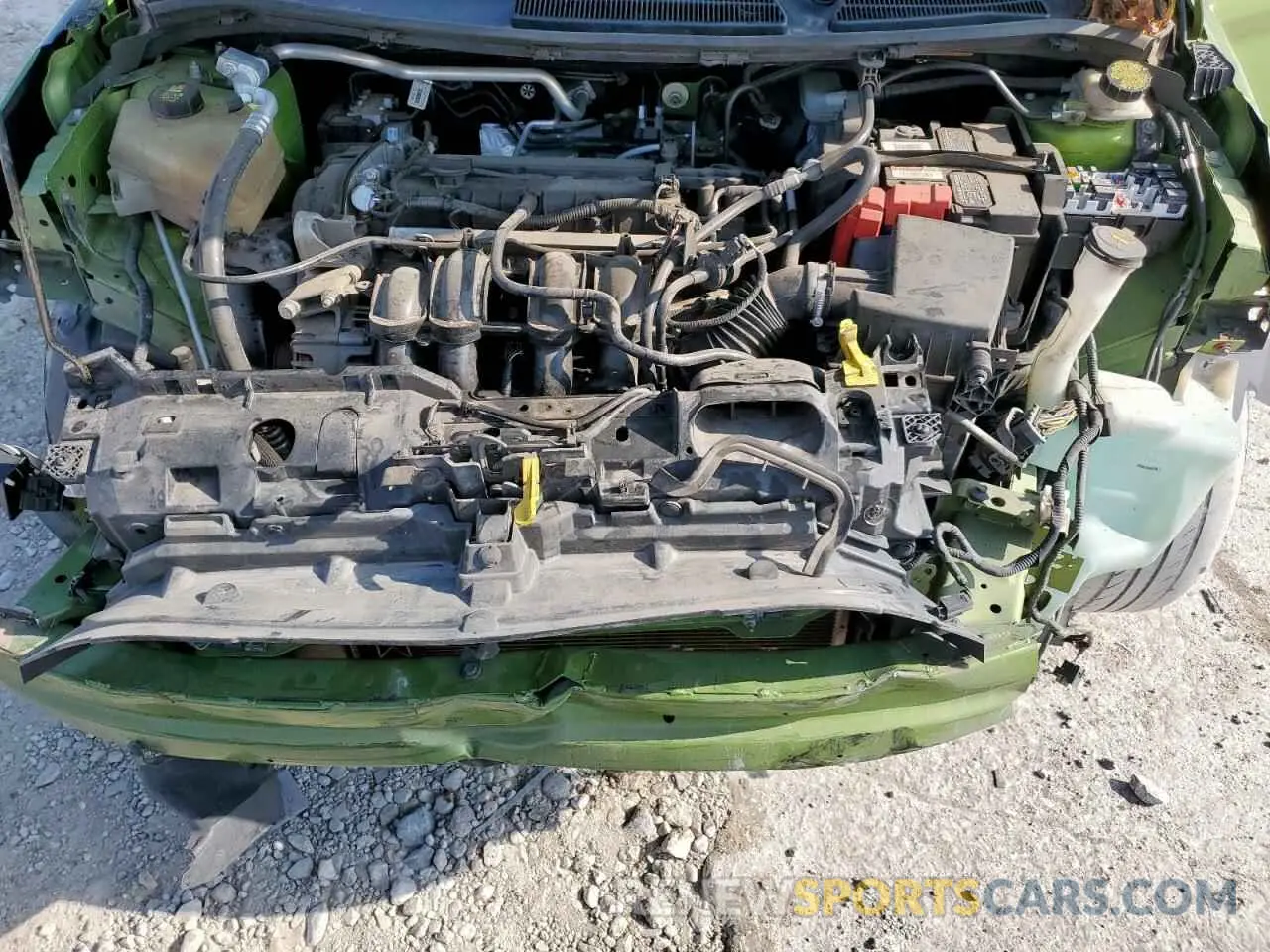 12 Фотография поврежденного автомобиля 3FADP4EJ2KM111533 FORD FIESTA 2019