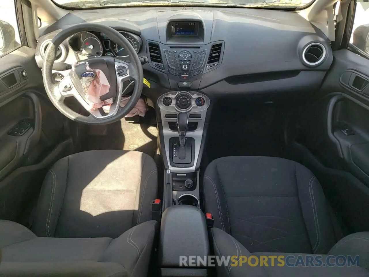 8 Photograph of a damaged car 3FADP4EJ2KM113198 FORD FIESTA 2019