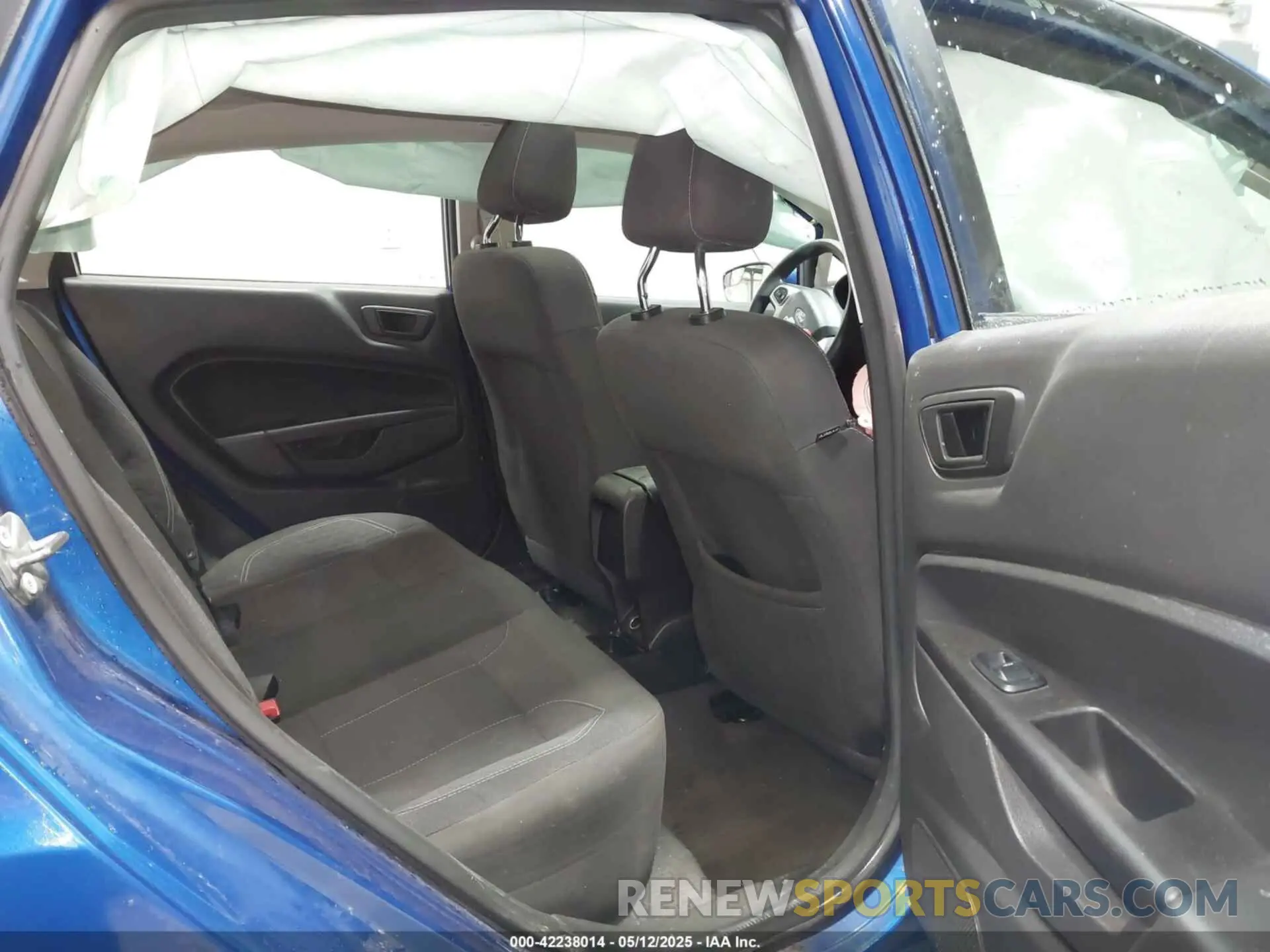 8 Photograph of a damaged car 3FADP4EJ2KM122032 FORD FIESTA 2019