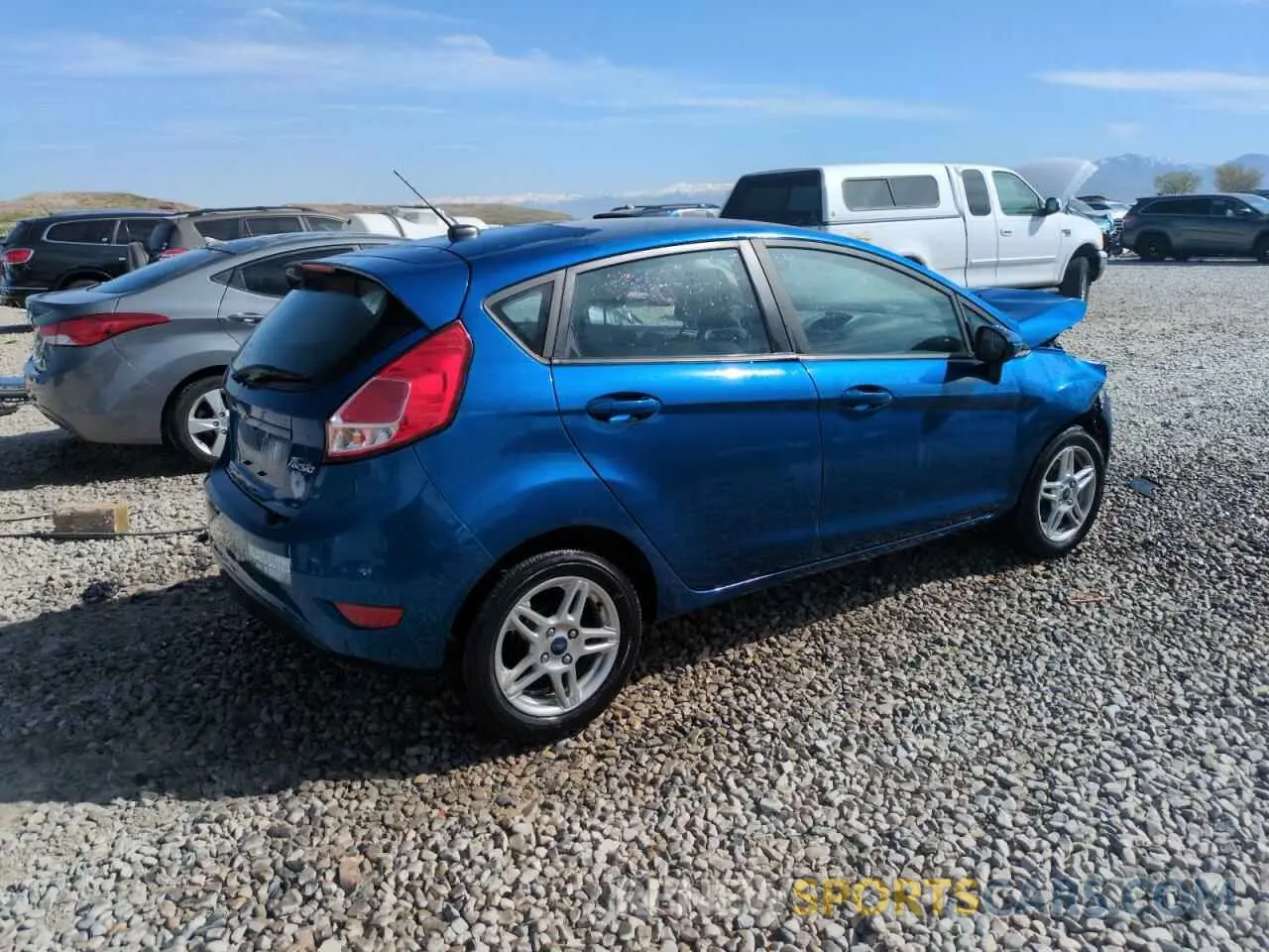 3 Фотография поврежденного автомобиля 3FADP4EJ2KM155211 FORD FIESTA 2019