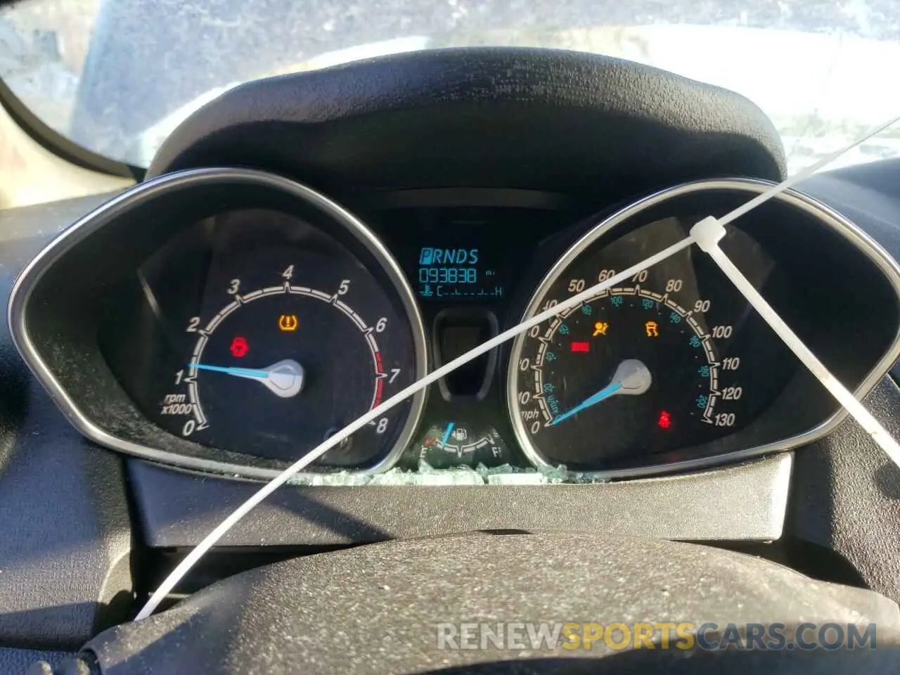 9 Фотография поврежденного автомобиля 3FADP4EJ3KM102209 FORD FIESTA 2019