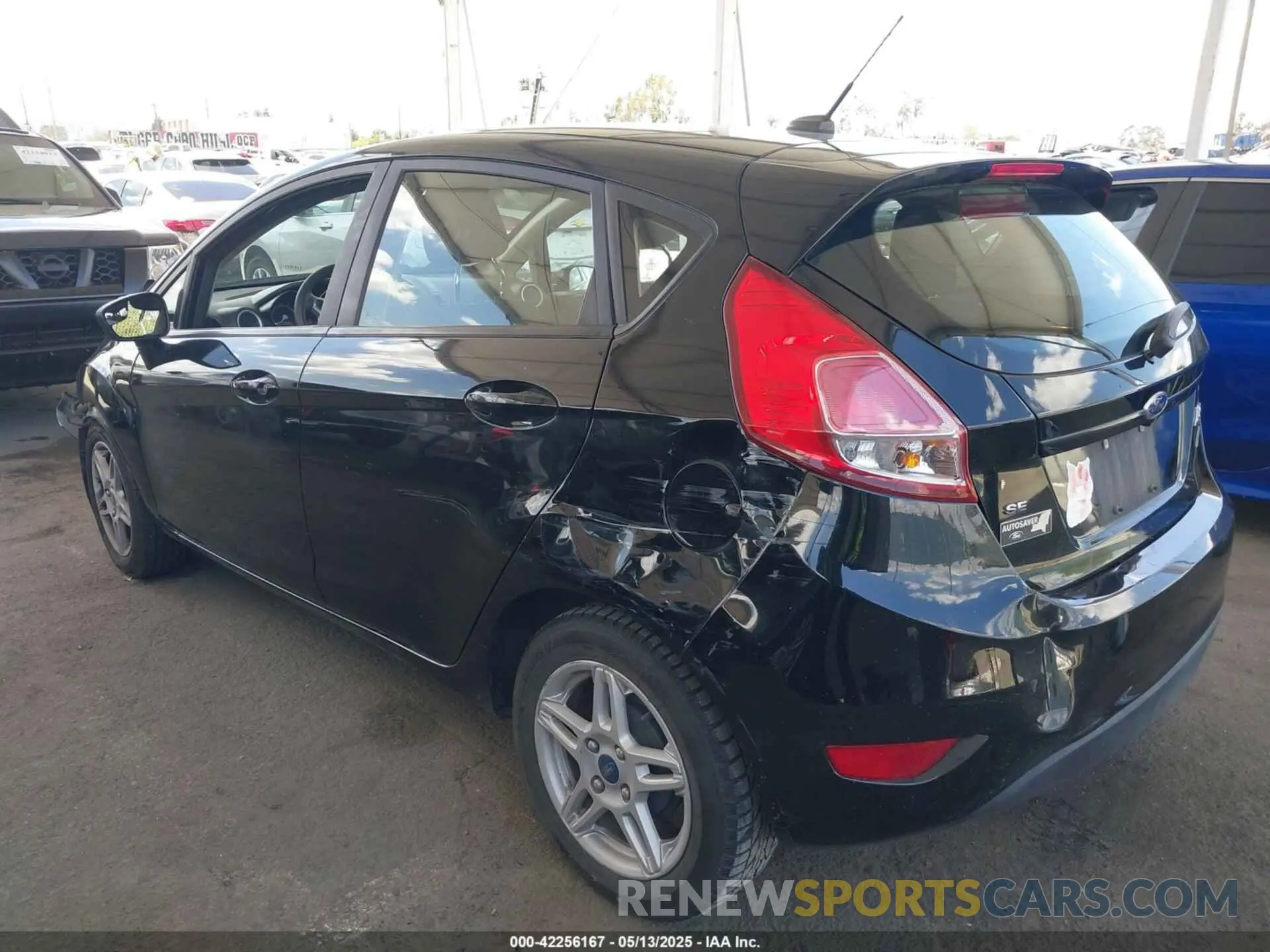 3 Фотография поврежденного автомобиля 3FADP4EJ3KM102744 FORD FIESTA 2019