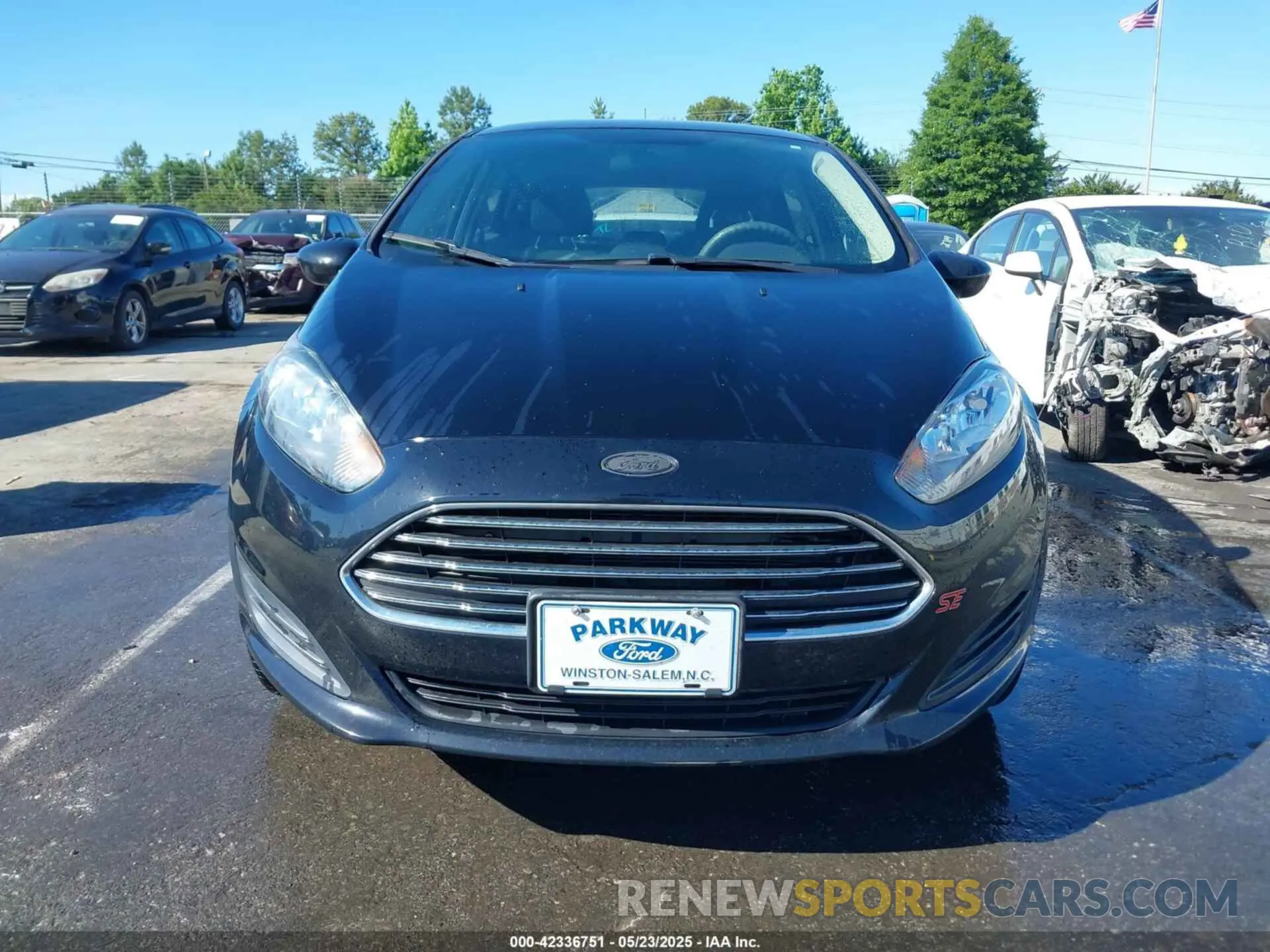 12 Фотография поврежденного автомобиля 3FADP4EJ3KM141754 FORD FIESTA 2019
