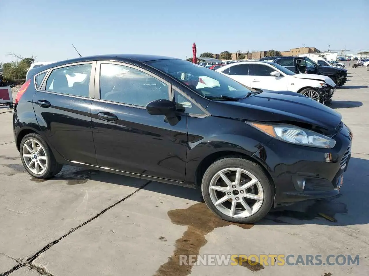 4 Фотография поврежденного автомобиля 3FADP4EJ3KM148168 FORD FIESTA 2019