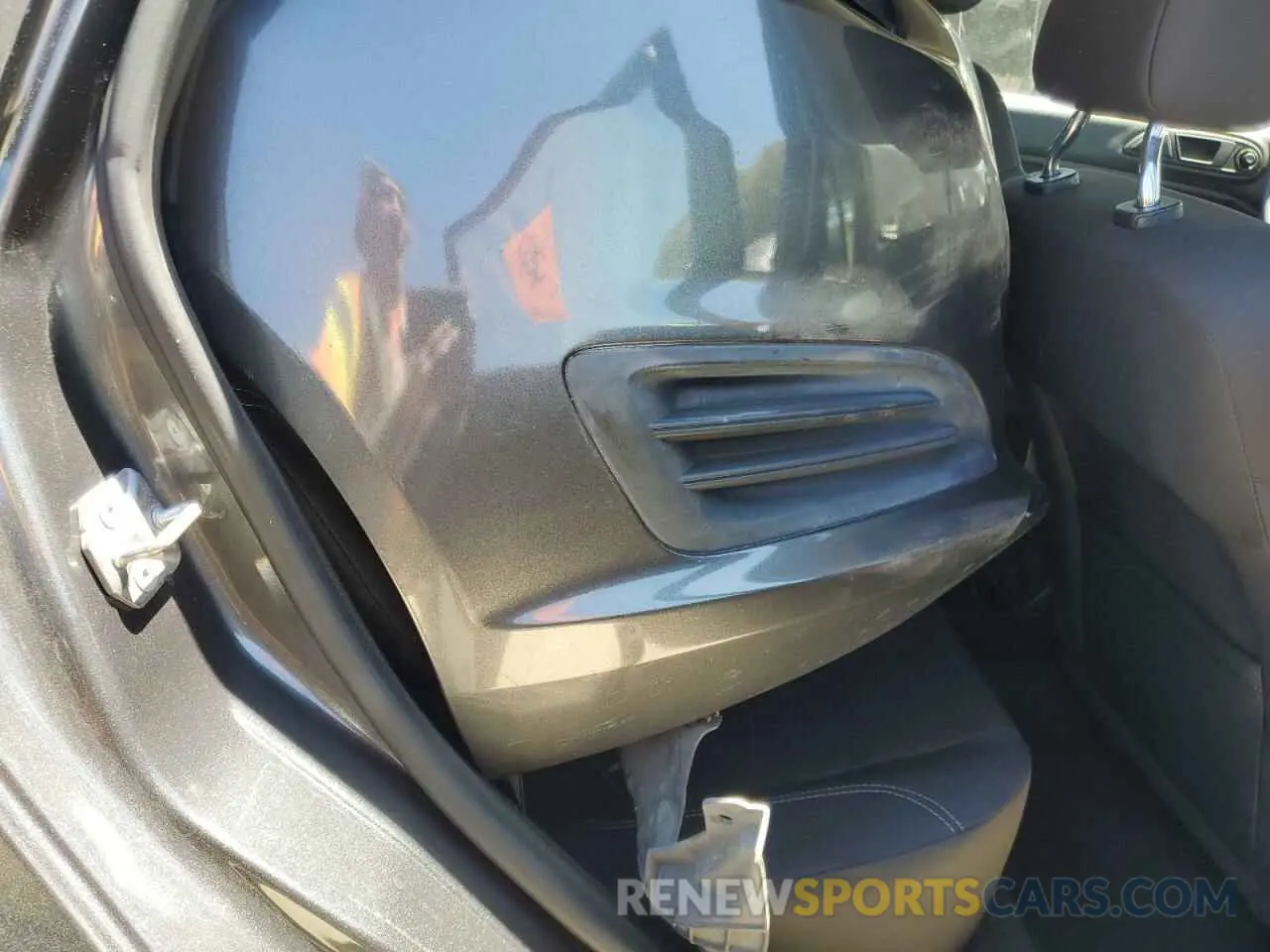 10 Photograph of a damaged car 3FADP4EJ4KM130875 FORD FIESTA 2019