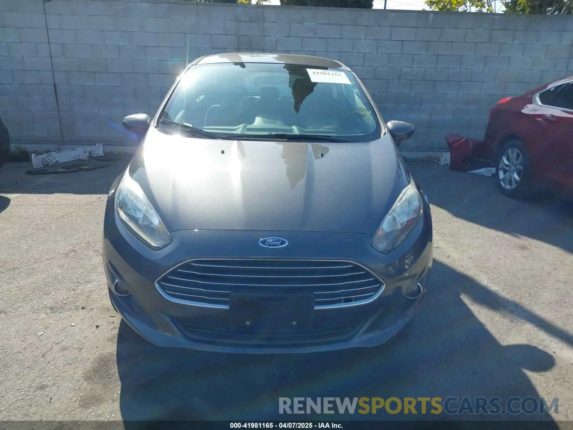 12 Фотография поврежденного автомобиля 3FADP4EJ4KM143318 FORD FIESTA 2019