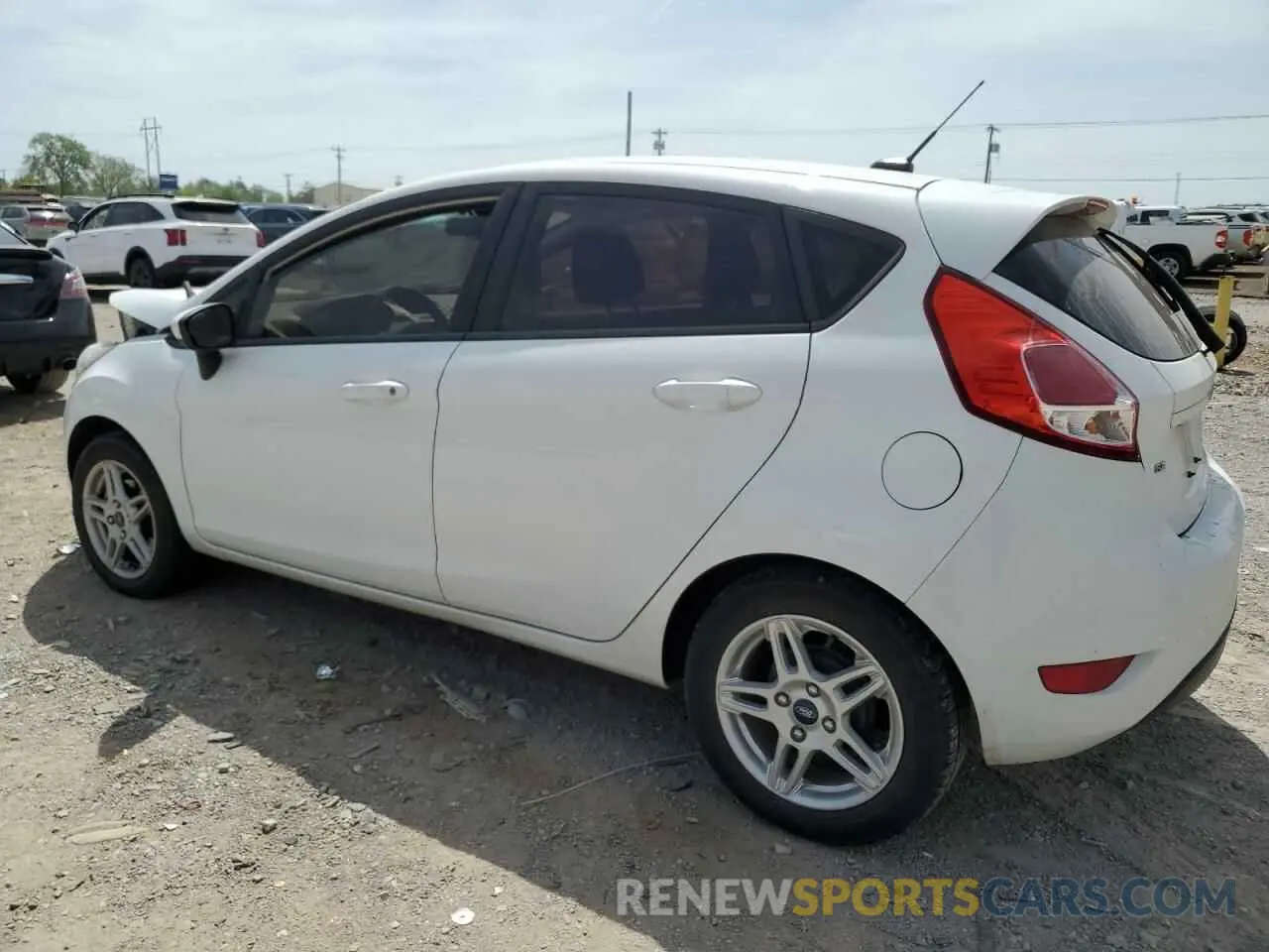 2 Photograph of a damaged car 3FADP4EJ4KM156988 FORD FIESTA 2019