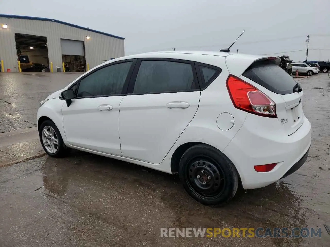 2 Фотография поврежденного автомобиля 3FADP4EJ5KM118170 FORD FIESTA 2019