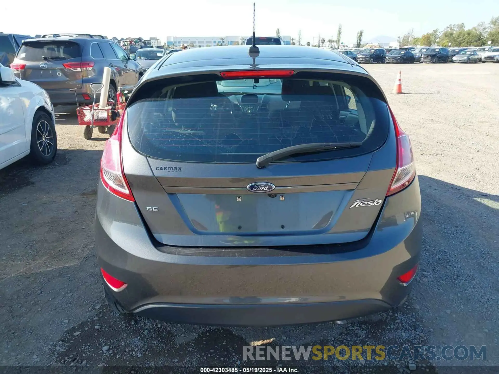 16 Фотография поврежденного автомобиля 3FADP4EJ5KM118881 FORD FIESTA 2019