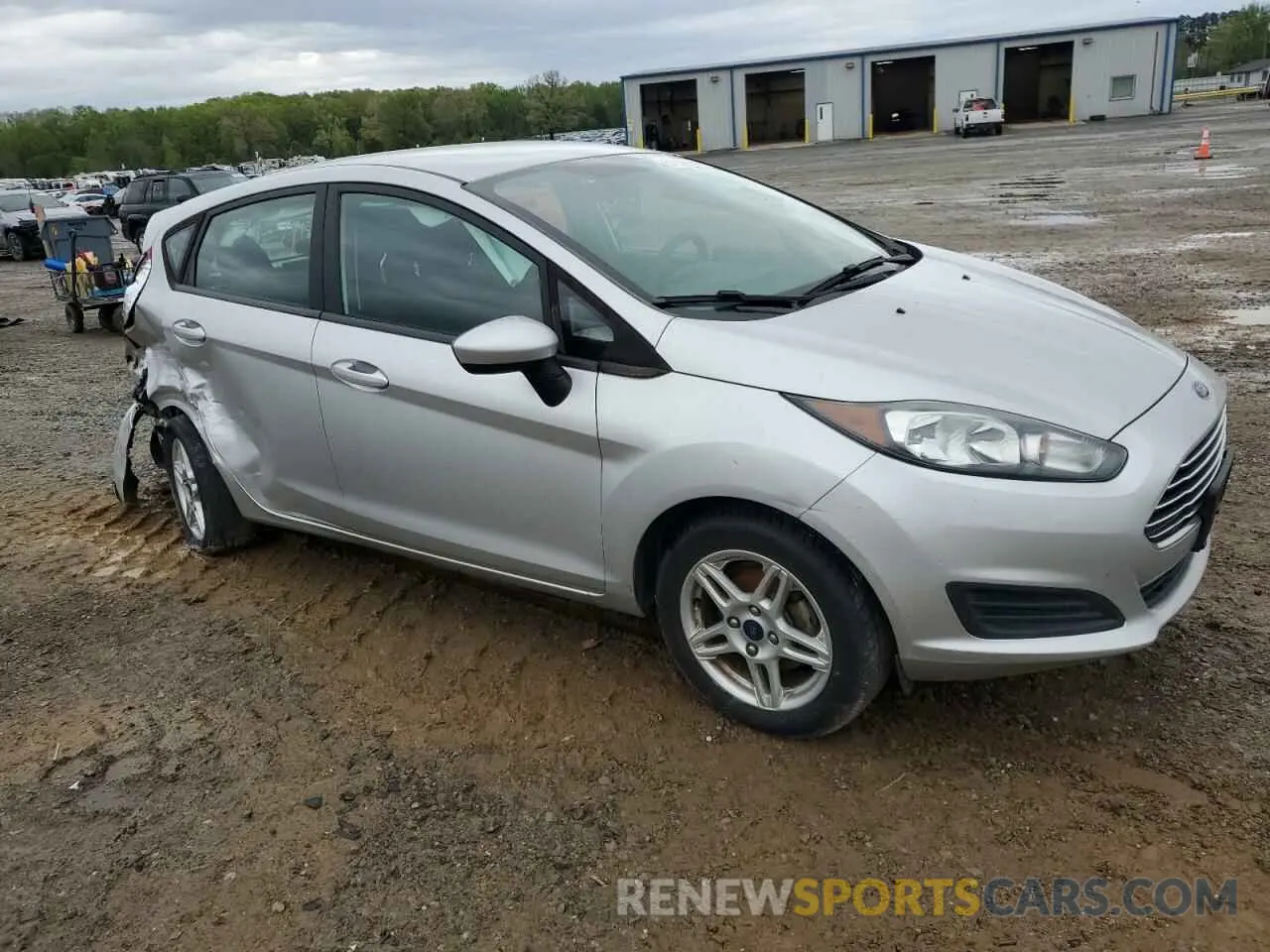 4 Photograph of a damaged car 3FADP4EJ5KM134689 FORD FIESTA 2019