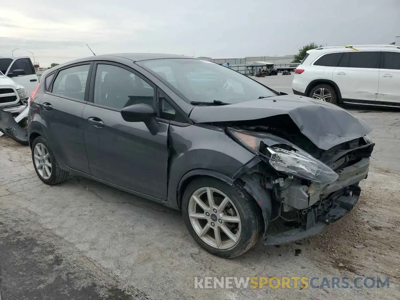 4 Фотография поврежденного автомобиля 3FADP4EJ6KM133843 FORD FIESTA 2019