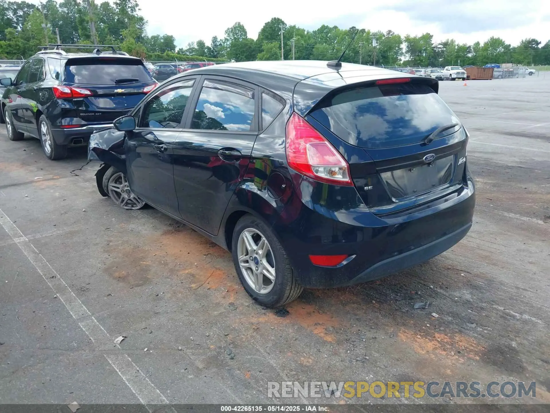 3 Фотография поврежденного автомобиля 3FADP4EJ7KM102259 FORD FIESTA 2019