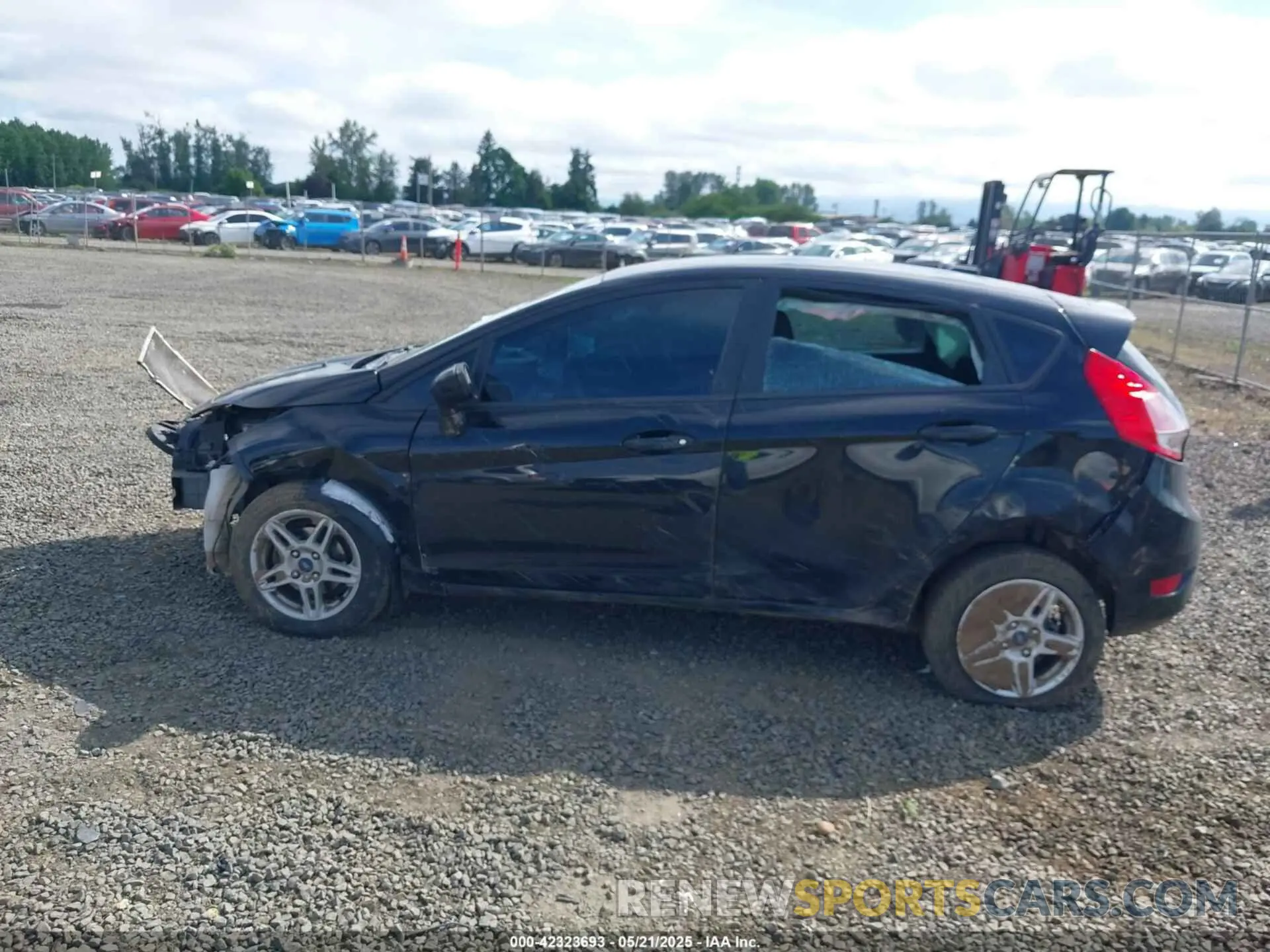 15 Фотография поврежденного автомобиля 3FADP4EJ8KM113559 FORD FIESTA 2019