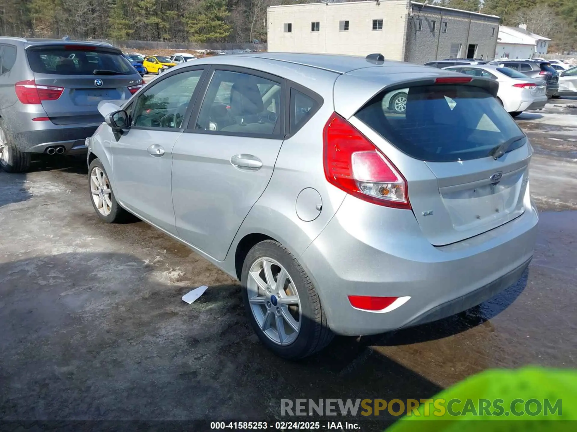 3 Photograph of a damaged car 3FADP4EJ8KM149929 FORD FIESTA 2019