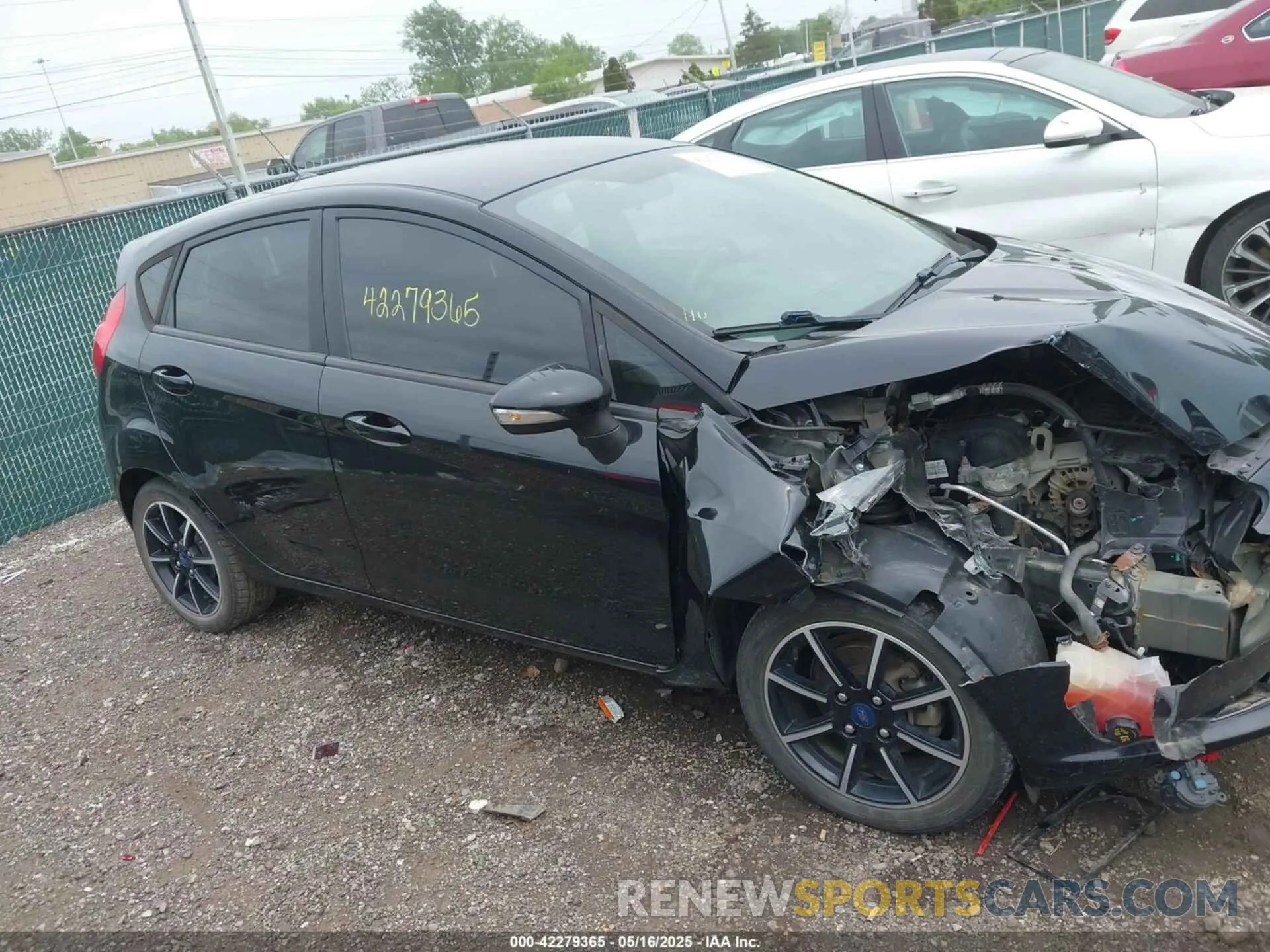 13 Photograph of a damaged car 3FADP4EJ9KM135957 FORD FIESTA 2019