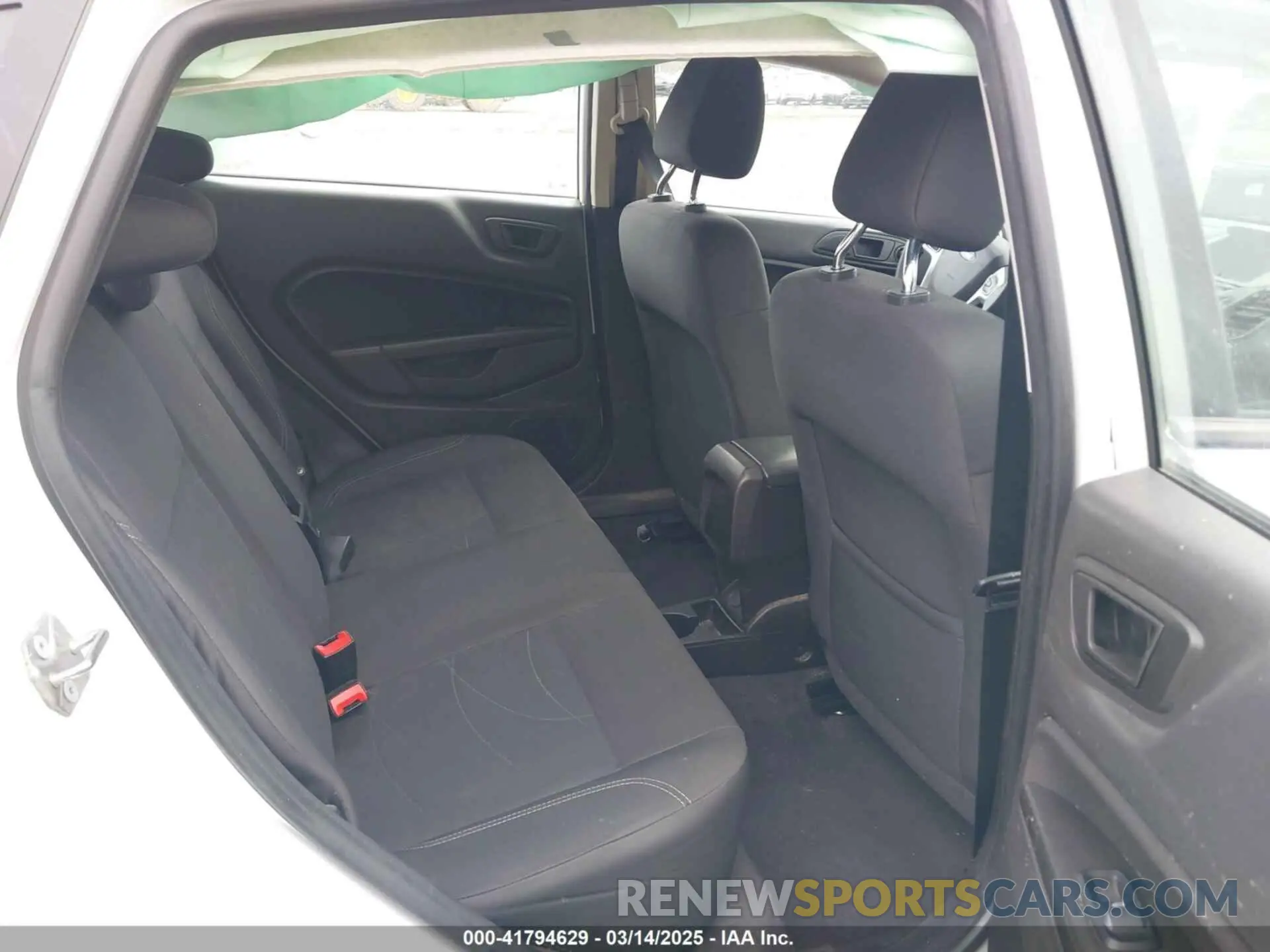 8 Photograph of a damaged car 3FADP4EJ9KM156808 FORD FIESTA 2019