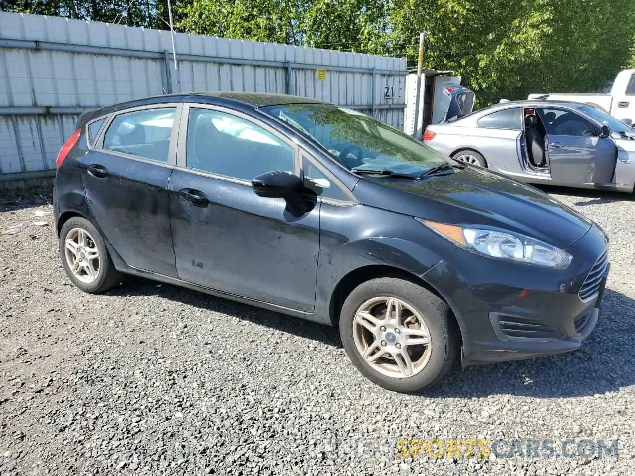 4 Фотография поврежденного автомобиля 3FADP4EJXKM120349 FORD FIESTA 2019