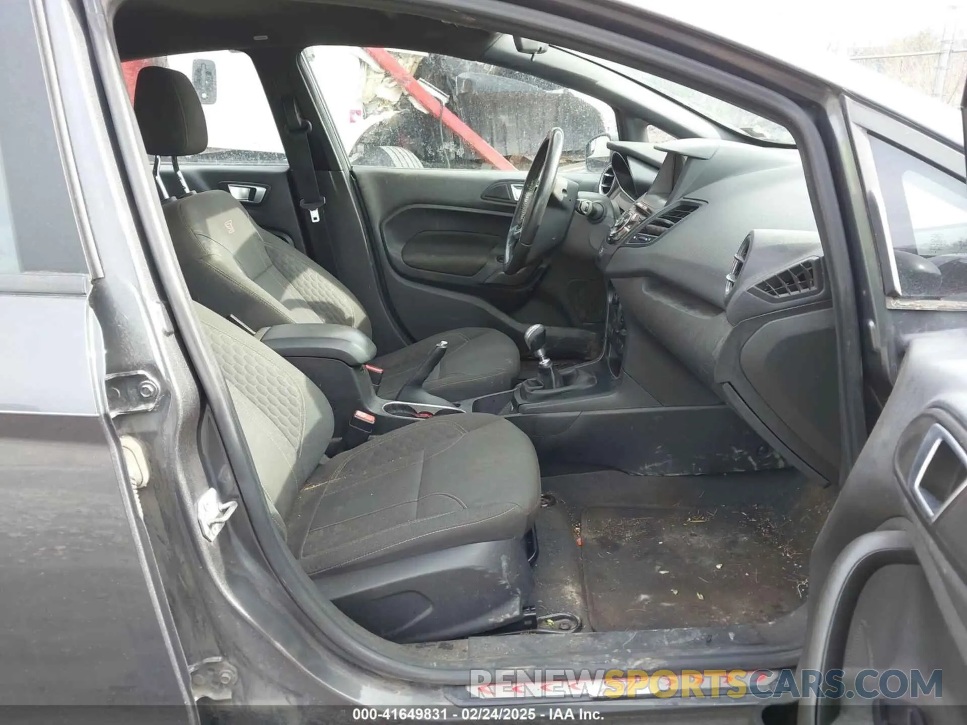 5 Фотография поврежденного автомобиля 3FADP4GX2KM139687 FORD FIESTA 2019