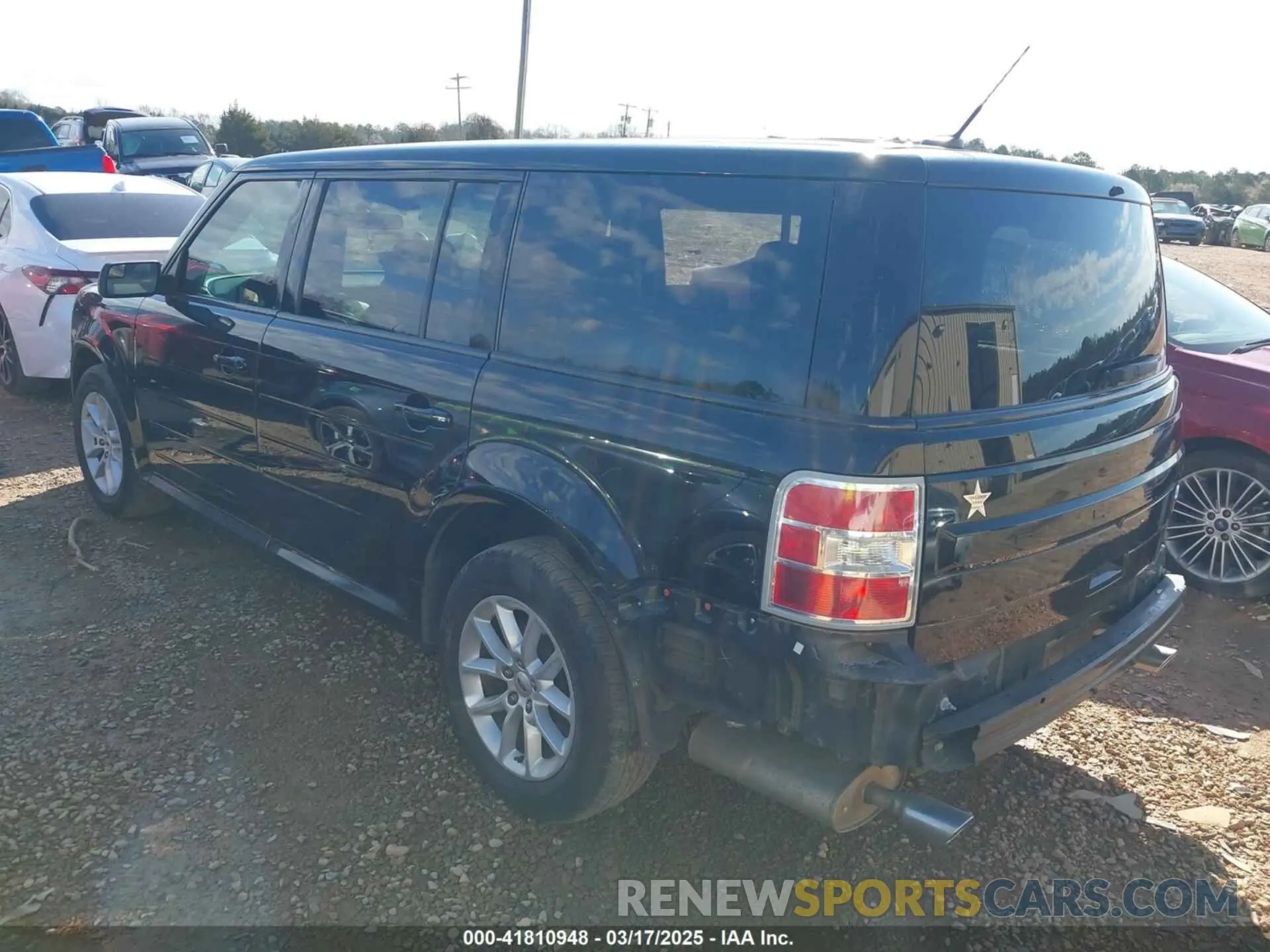 3 Photograph of a damaged car 2FMGK5B80KBA27804 FORD FLEX 2019