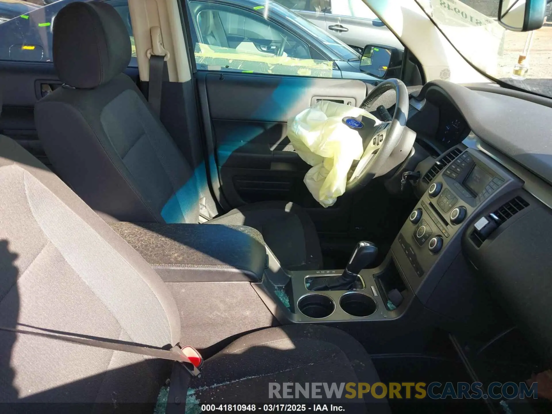 5 Photograph of a damaged car 2FMGK5B80KBA27804 FORD FLEX 2019