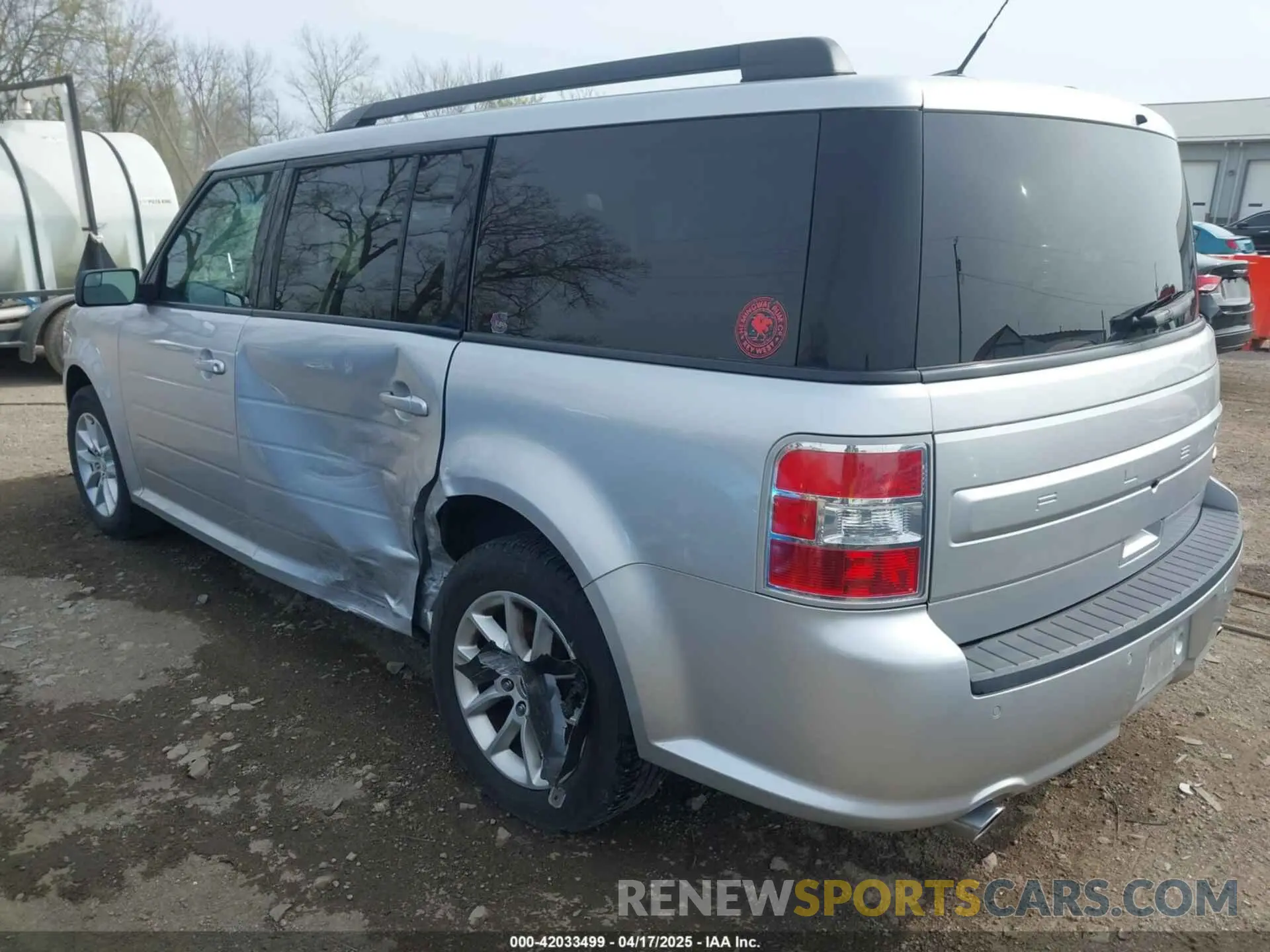 3 Фотография поврежденного автомобиля 2FMGK5B84KBA11394 FORD FLEX 2019