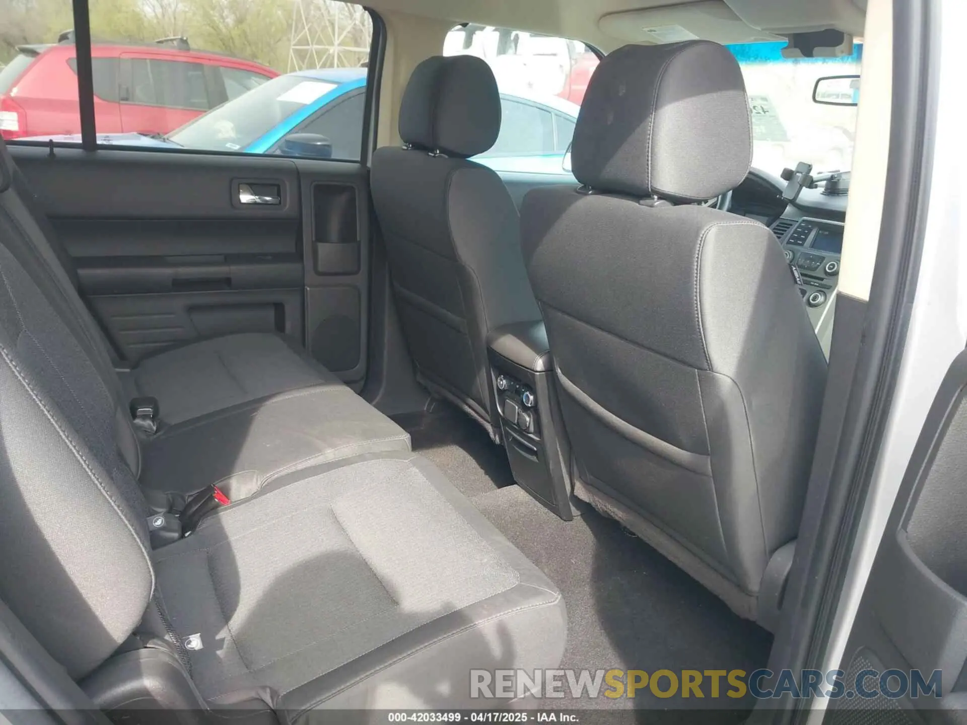 8 Фотография поврежденного автомобиля 2FMGK5B84KBA11394 FORD FLEX 2019