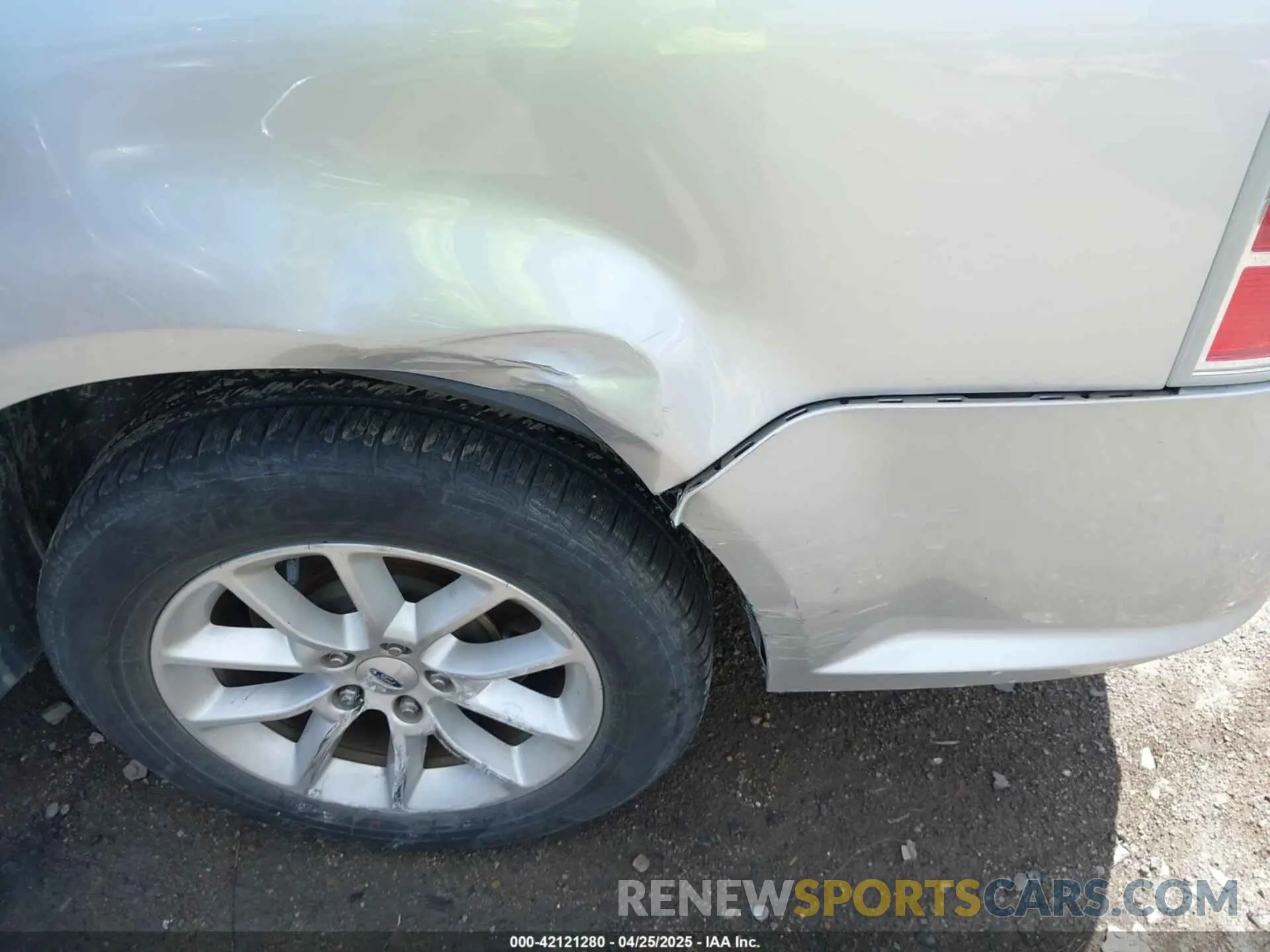 12 Photograph of a damaged car 2FMGK5B85KBA18225 FORD FLEX 2019