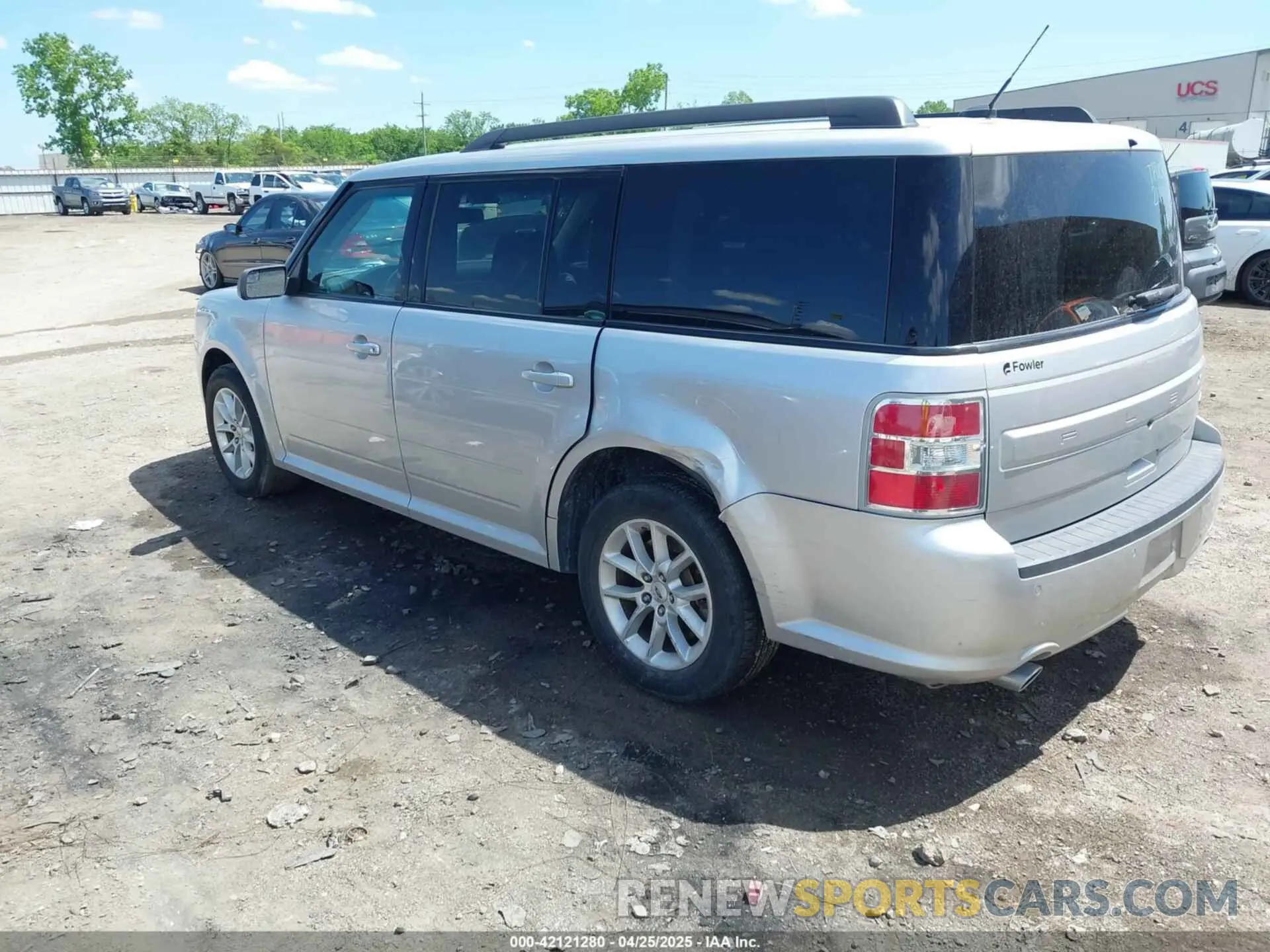 3 Photograph of a damaged car 2FMGK5B85KBA18225 FORD FLEX 2019