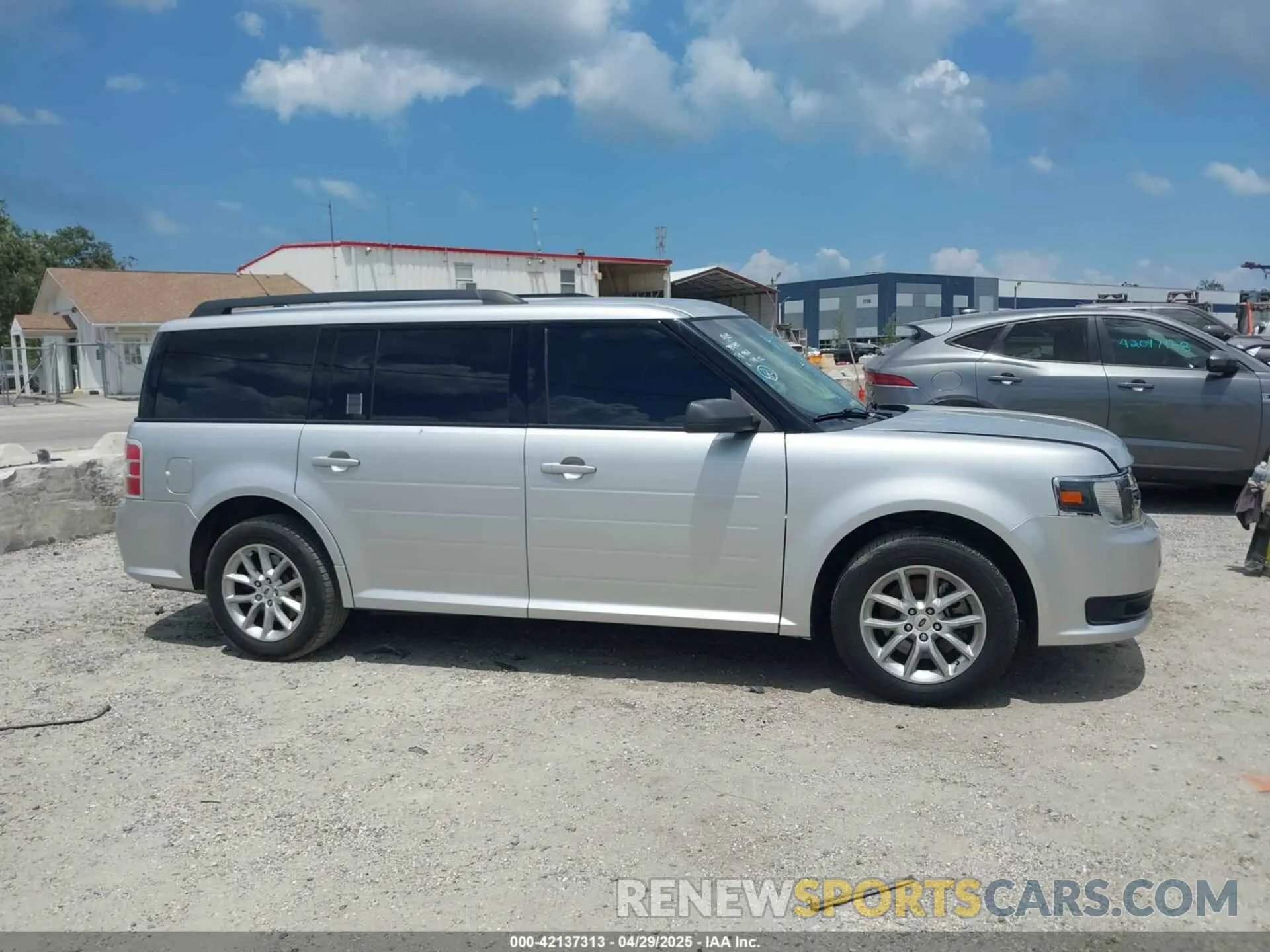 13 Фотография поврежденного автомобиля 2FMGK5B85KBA36451 FORD FLEX 2019
