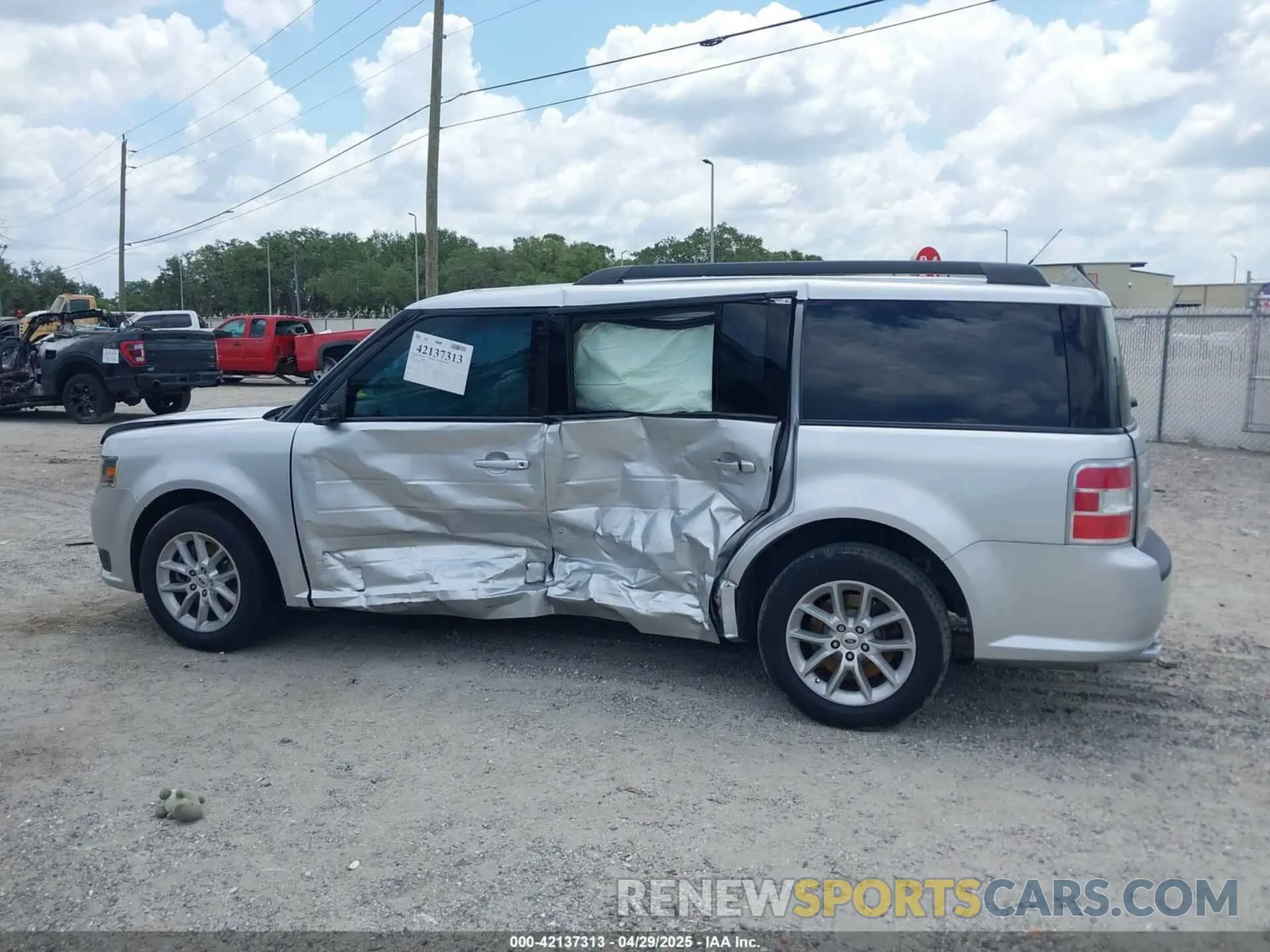 14 Фотография поврежденного автомобиля 2FMGK5B85KBA36451 FORD FLEX 2019
