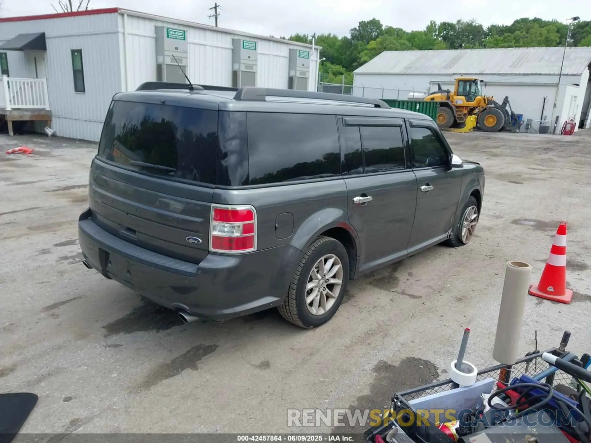4 Photograph of a damaged car 2FMGK5B87KBA09221 FORD FLEX 2019