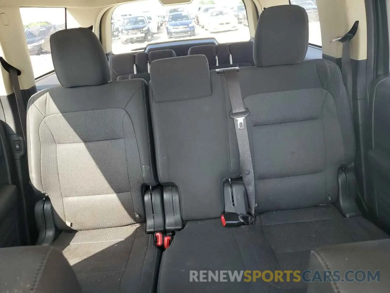 10 Photograph of a damaged car 2FMGK5B88KBA11334 FORD FLEX 2019