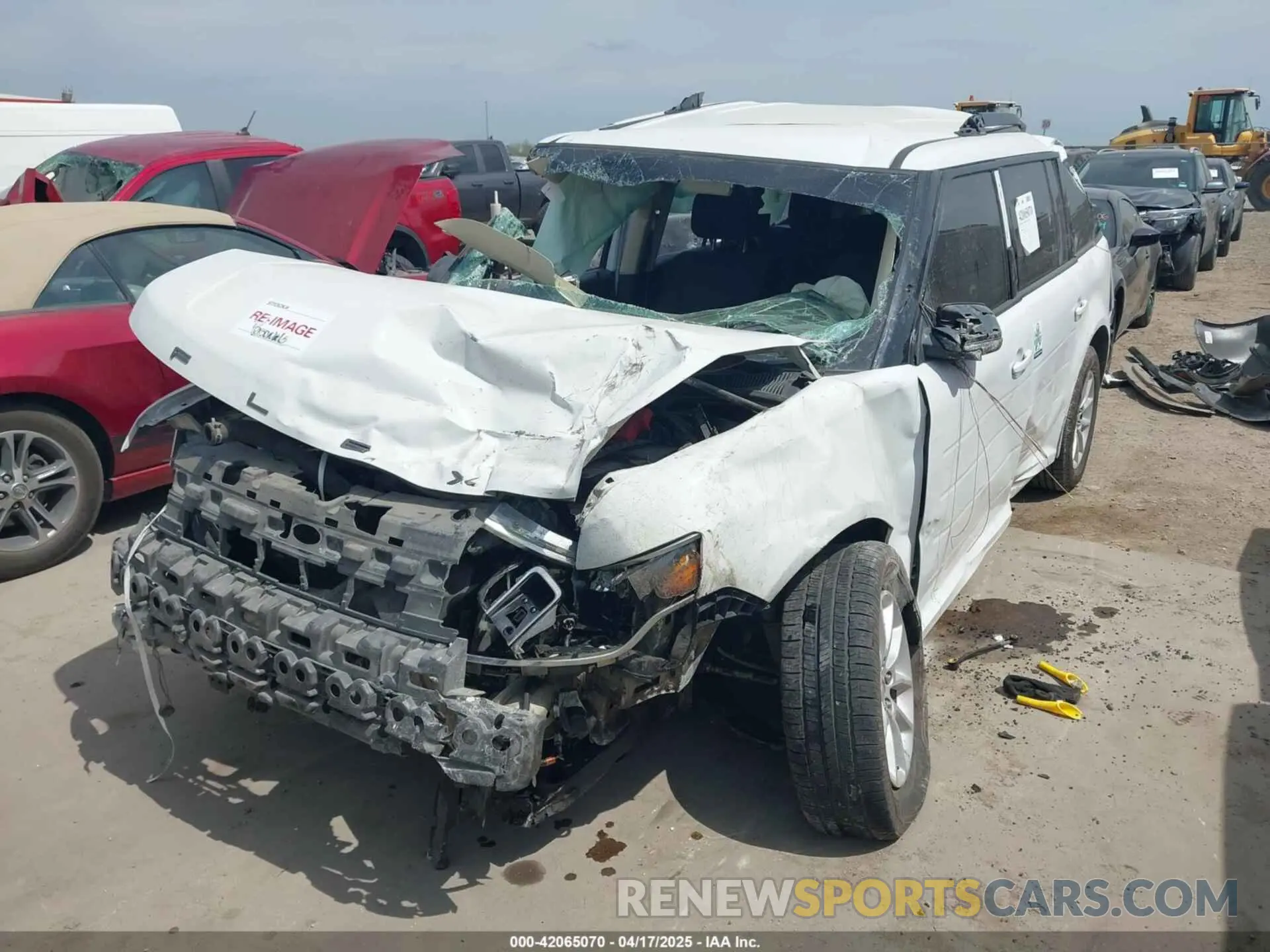 2 Фотография поврежденного автомобиля 2FMGK5B8XKBA00710 FORD FLEX 2019