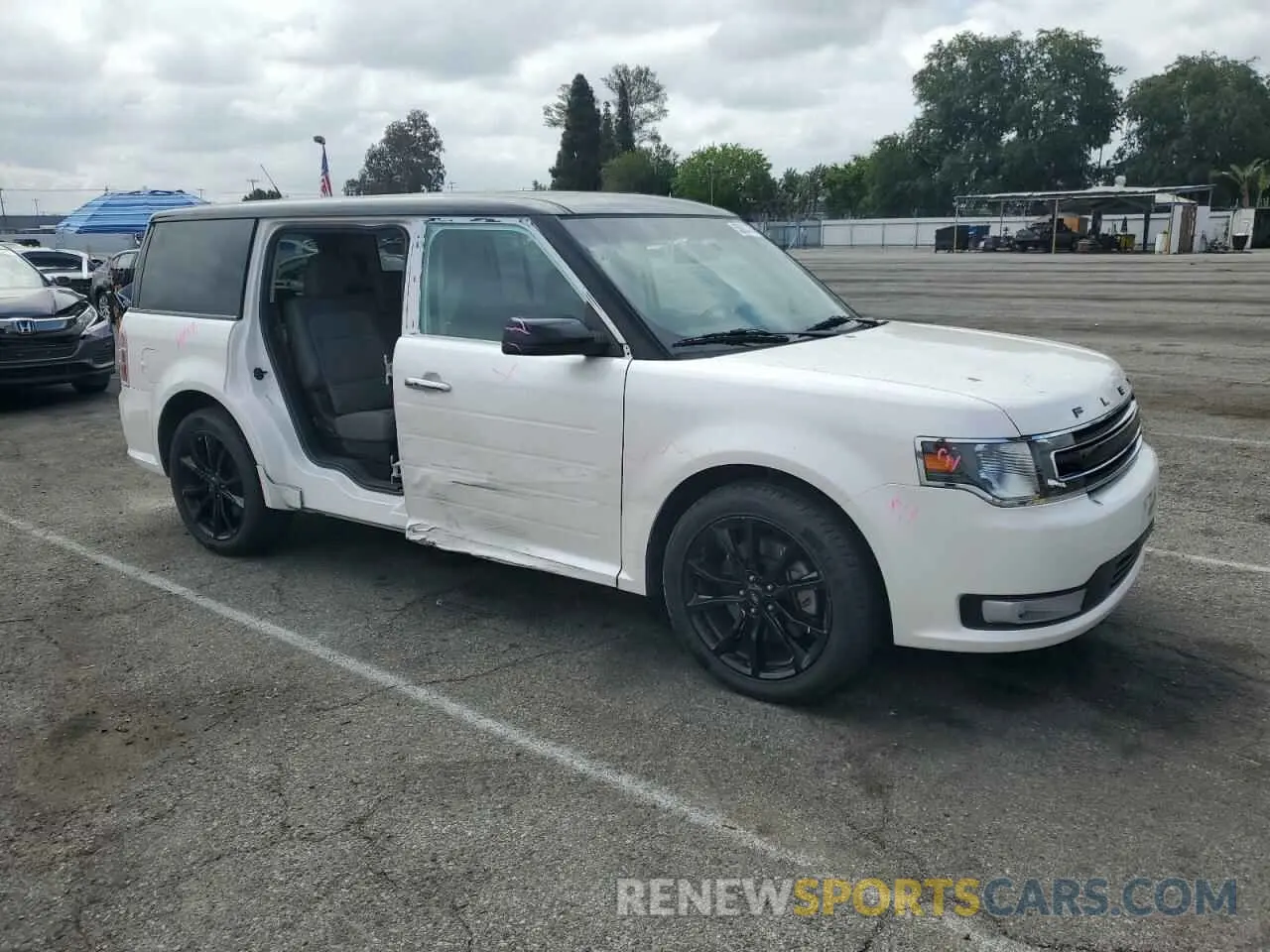 4 Photograph of a damaged car 2FMGK5C81KBA39376 FORD FLEX 2019