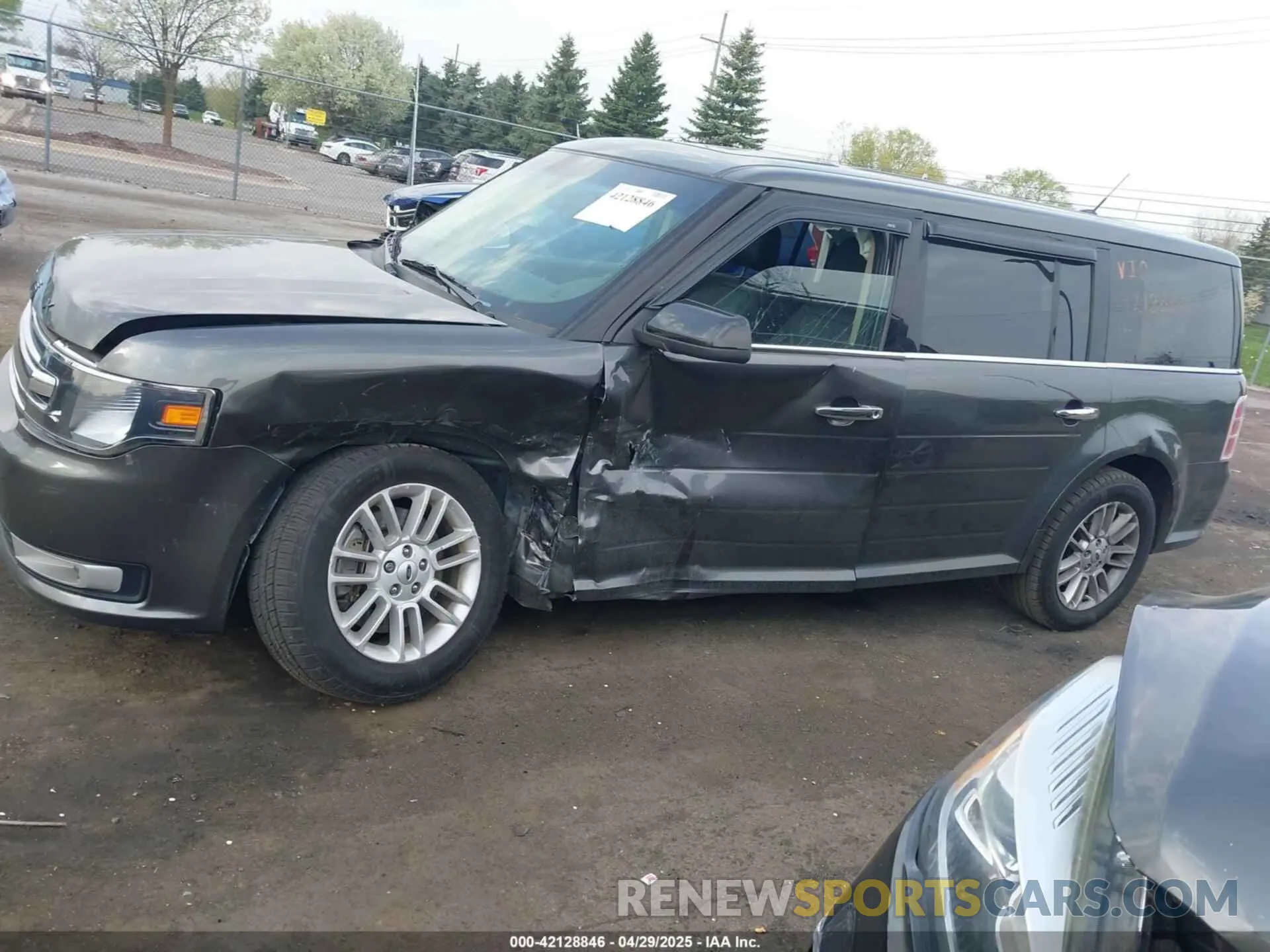 13 Фотография поврежденного автомобиля 2FMGK5C84KBA00572 FORD FLEX 2019