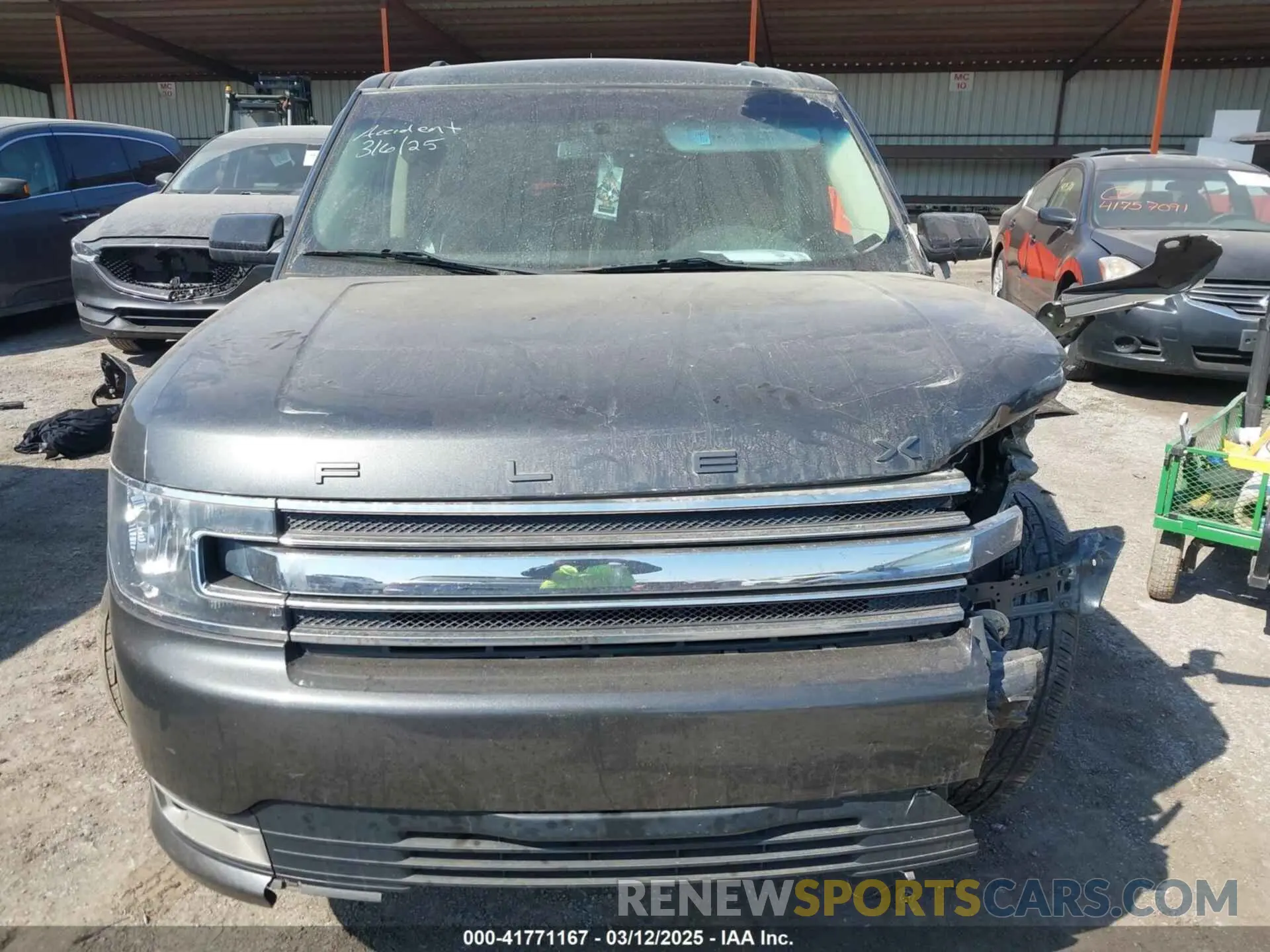 12 Photograph of a damaged car 2FMGK5C86KBA13937 FORD FLEX 2019