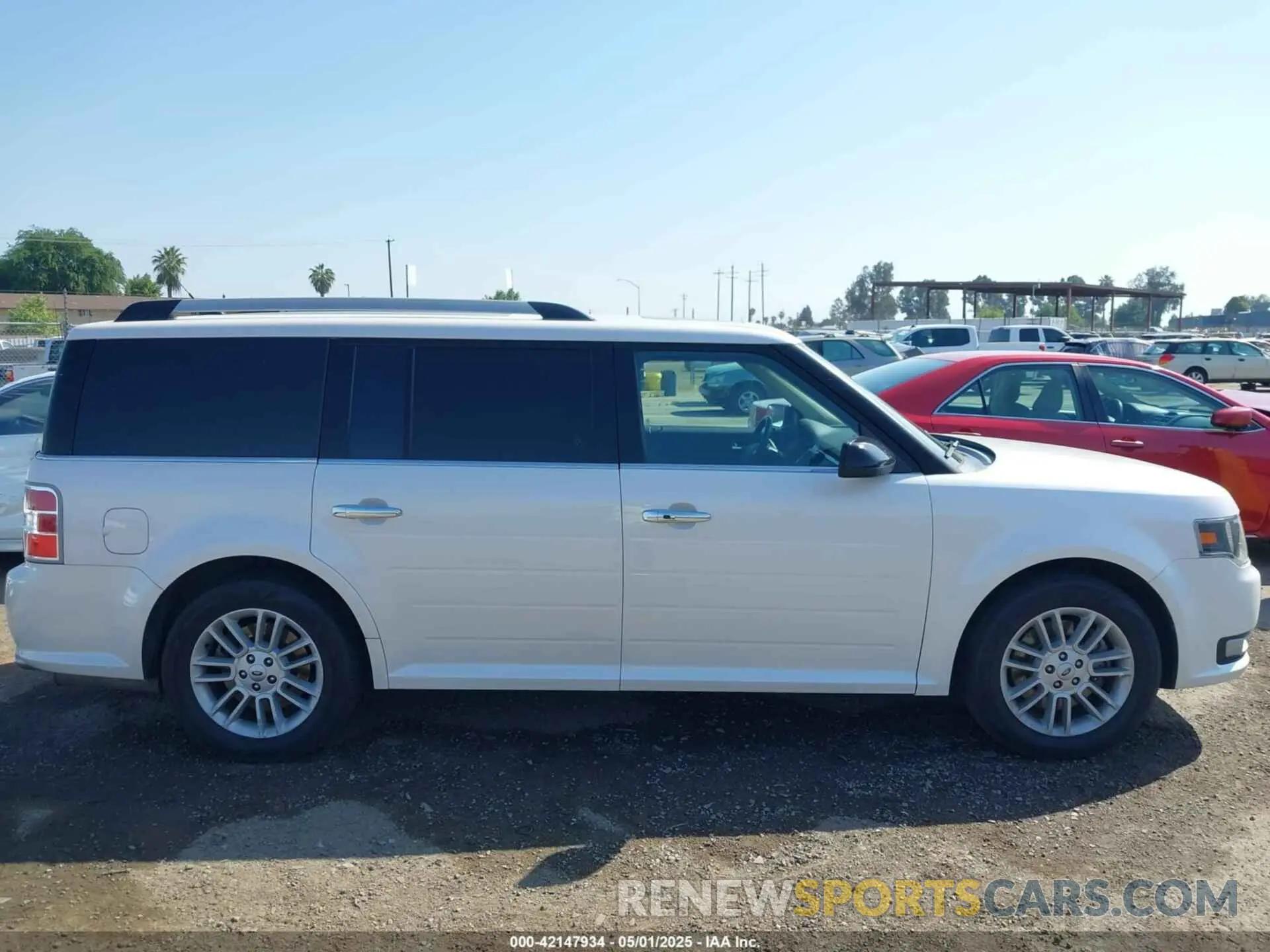 13 Фотография поврежденного автомобиля 2FMGK5C87KBA39320 FORD FLEX 2019